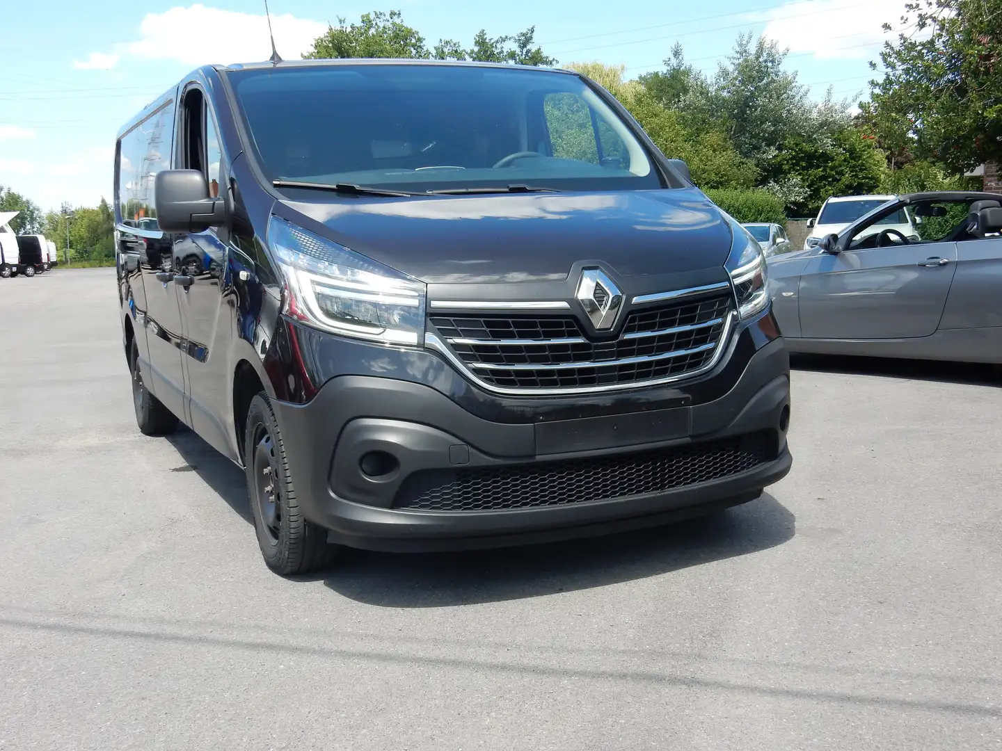 Renault Trafic 2.0dci L2 trekhaak (12810Netto+Btw/Tva) Noir - 2