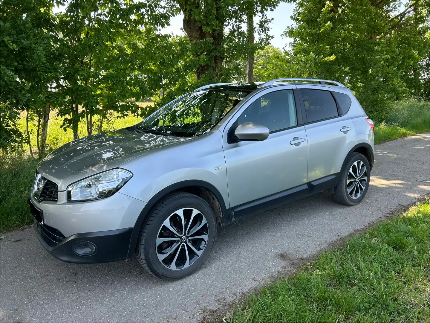 Nissan Qashqai I-Way 4X4 Grau - 1