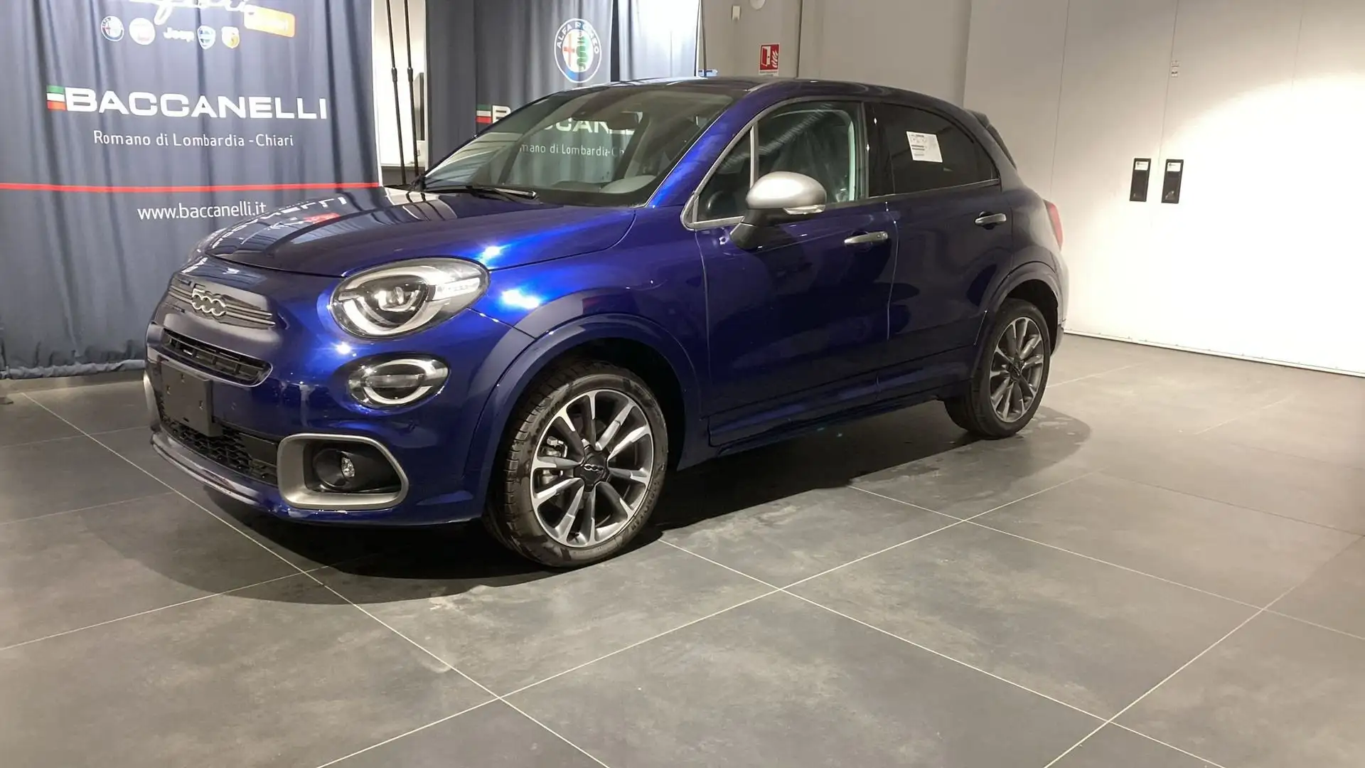 Fiat 500X 1.5 T4 Hybrid 130 CV DCT Sport Blauw - 1