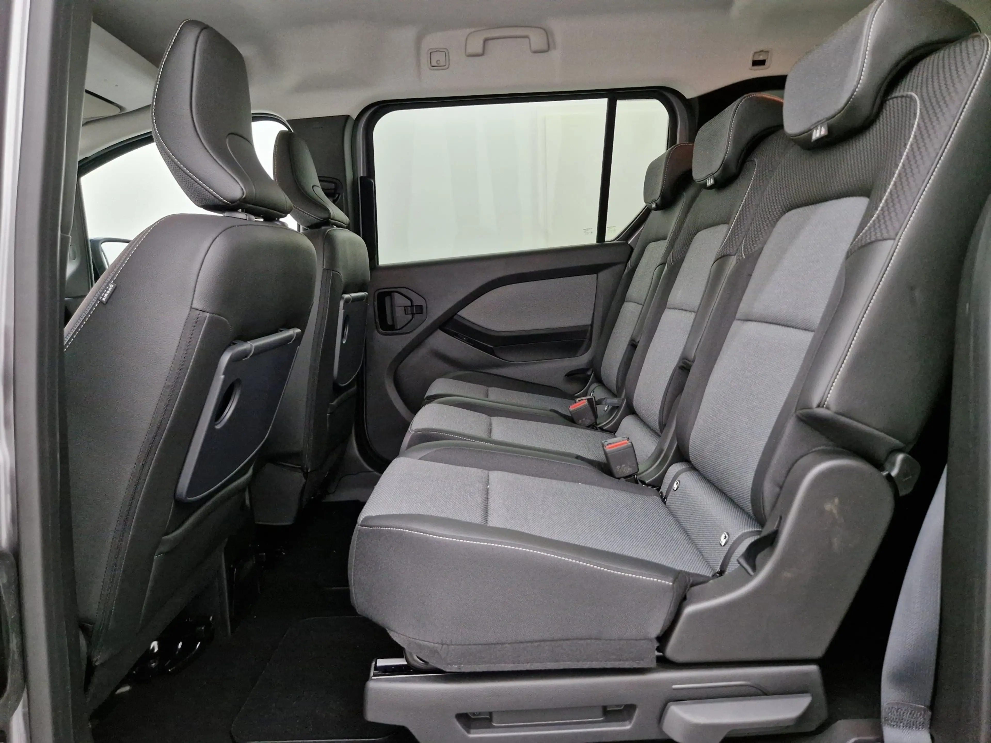 Renault Kangoo Grand Kangoo Techno TCE 130 EDC L2 — photo 9