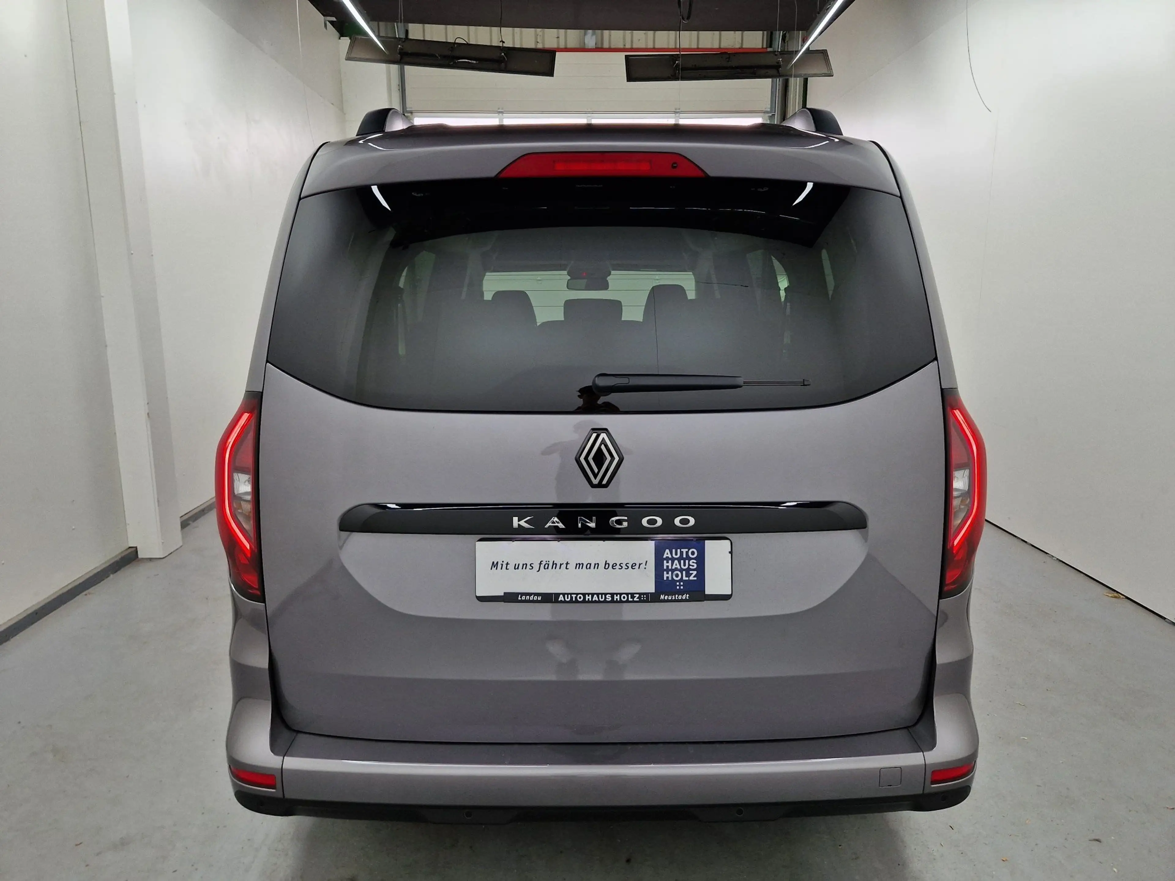Renault Kangoo Grand Kangoo Techno TCE 130 EDC L2 — photo 3