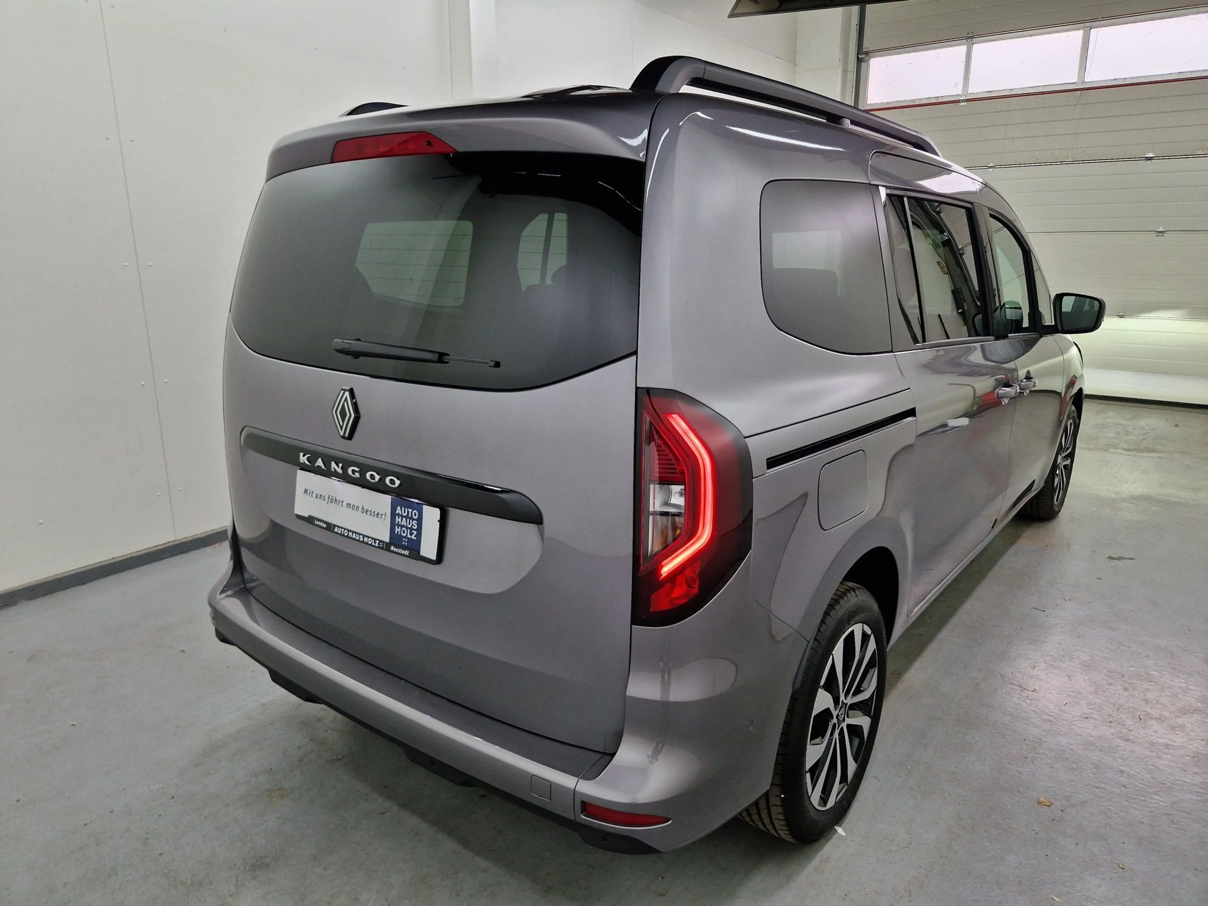 Renault Kangoo Grand Kangoo Techno TCE 130 EDC L2 — photo 4