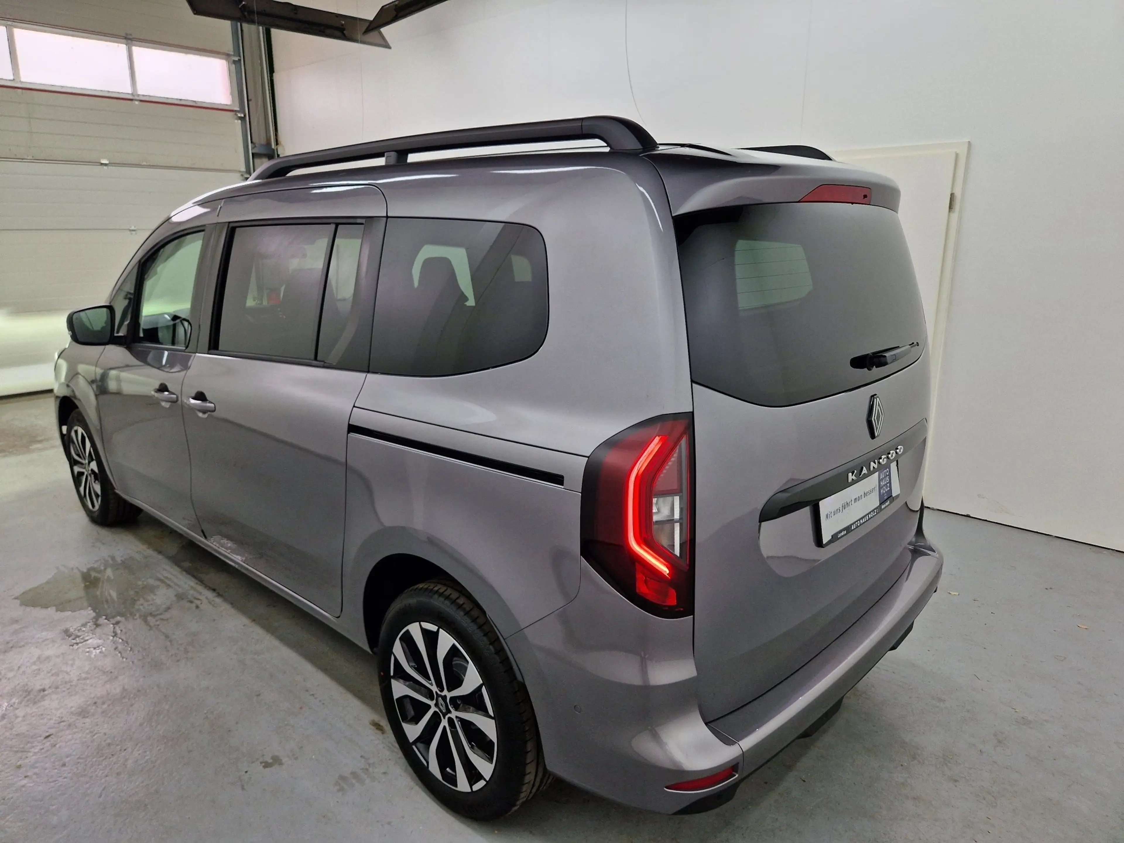 Renault Kangoo Grand Kangoo Techno TCE 130 EDC L2 — photo 2