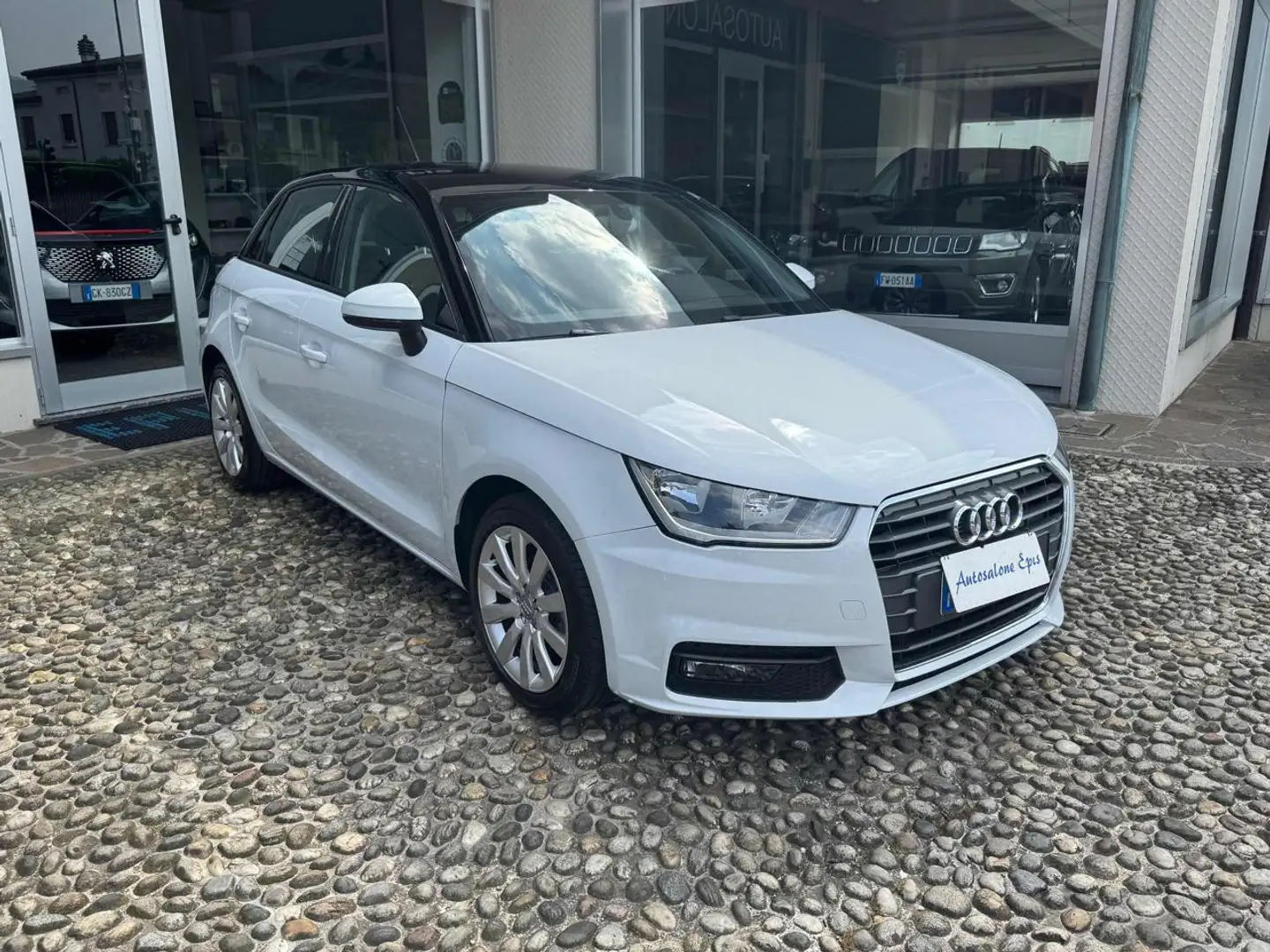 Audi A1 SPB 1.0 TFSI ultra Bianco - 1