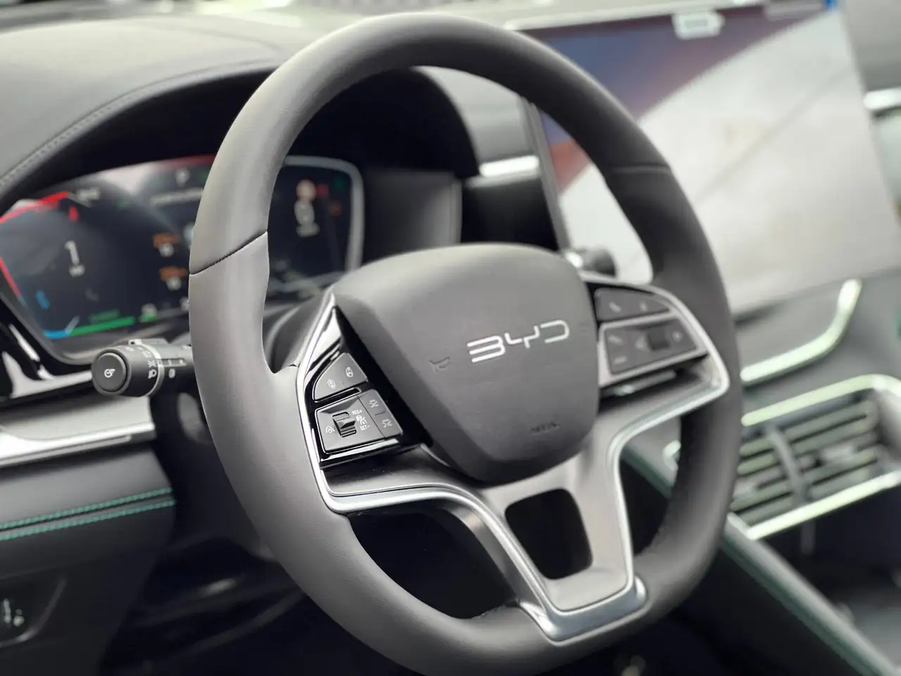 BYD Seal U 2026 — фото 10