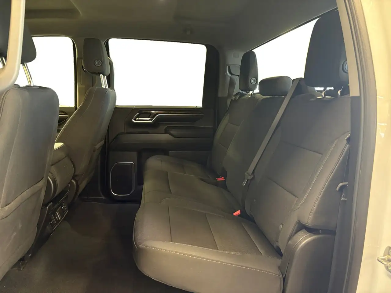 GMC Sierra 3500HD снимка GMC Sierra 3500HD