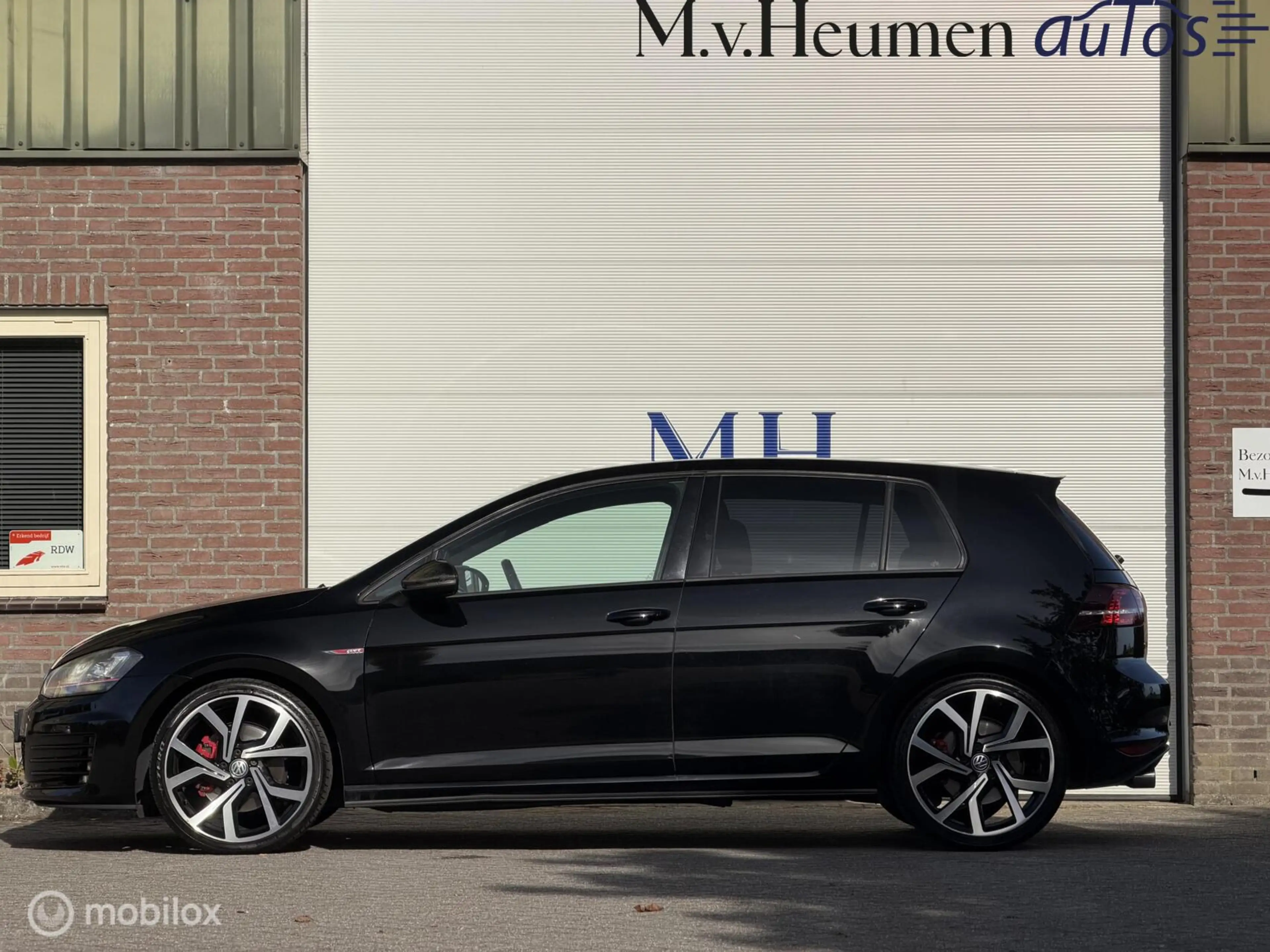 Volkswagen Golf GTI 2.0 TSI DSG Performance CarPlay Stoelverwarming — photo 2