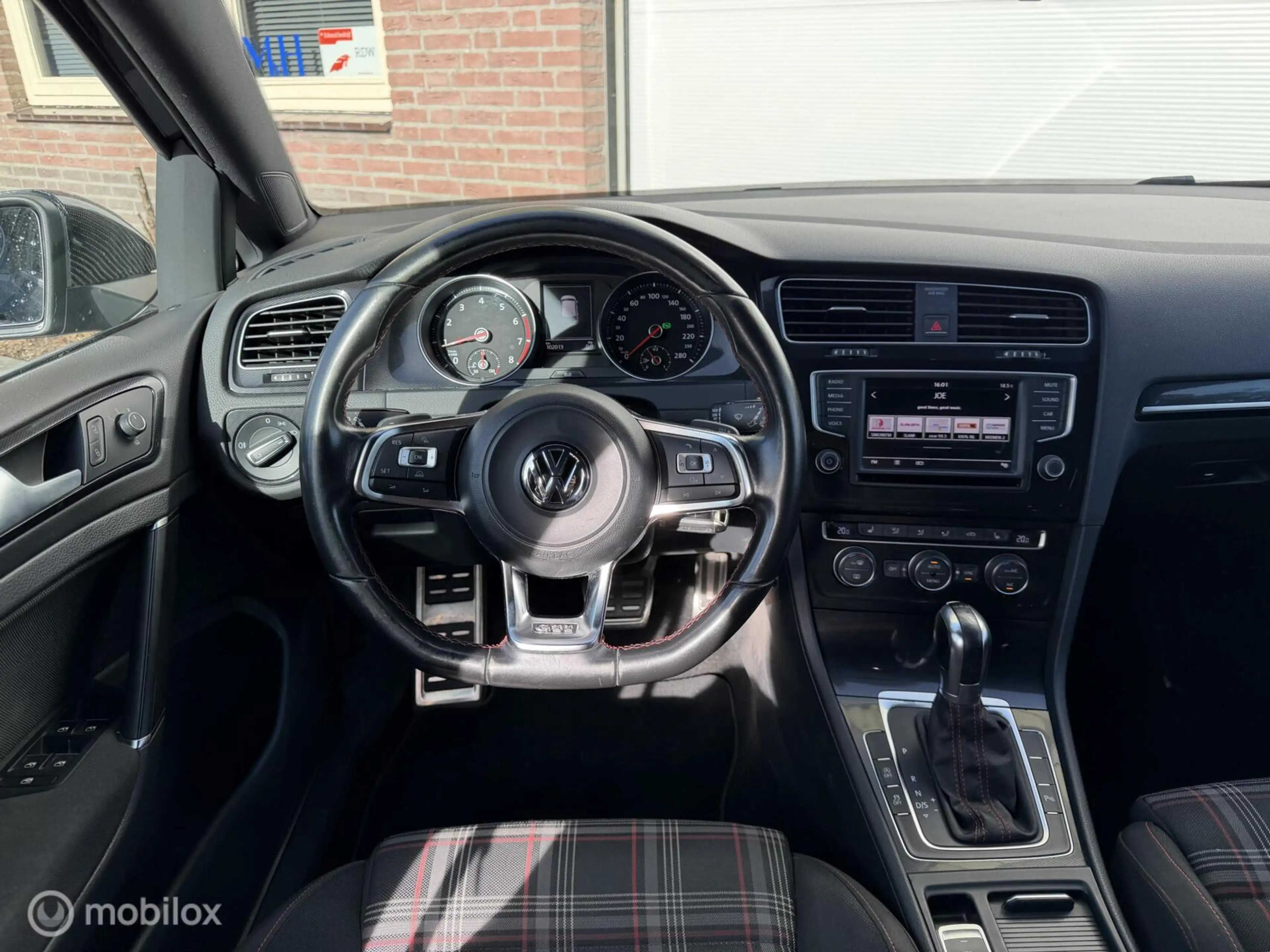 Volkswagen Golf GTI 2.0 TSI DSG Performance CarPlay Stoelverwarming — photo 10