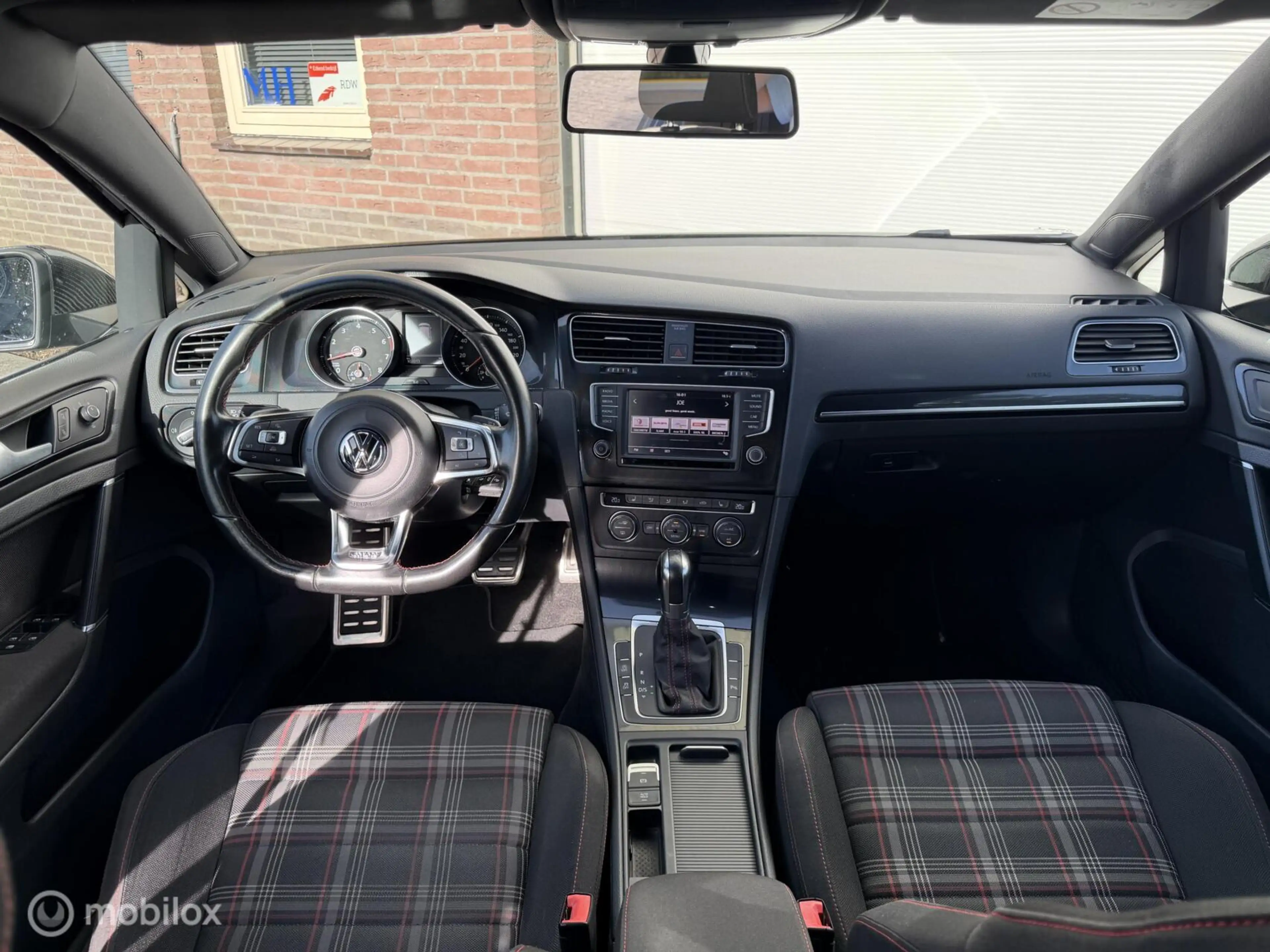 Volkswagen Golf GTI 2.0 TSI DSG Performance CarPlay Stoelverwarming — photo 4