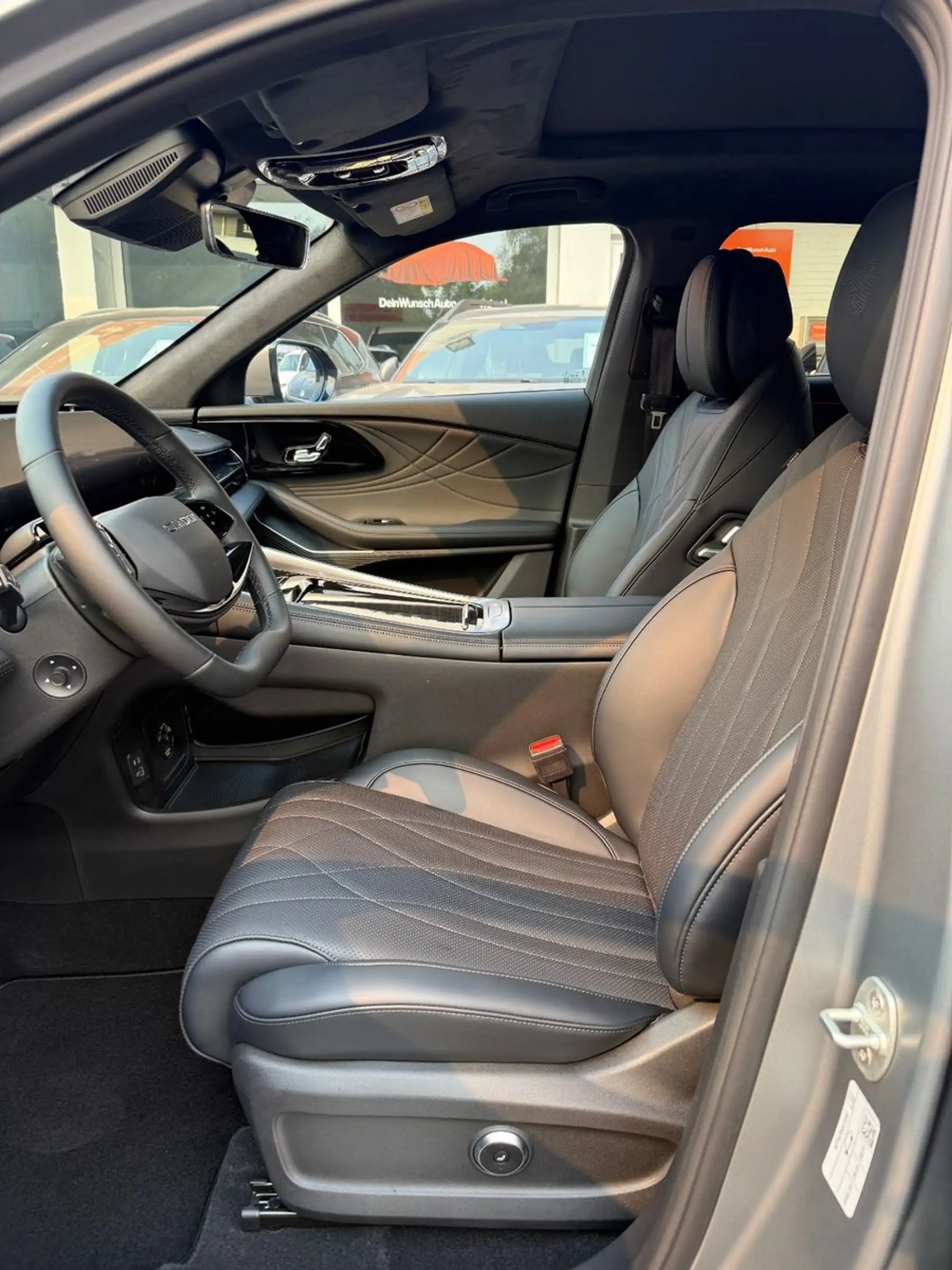 Omoda 9 1.5 TGDI PHEV Premium Pano Leder HUD VORLAUF — photo 9