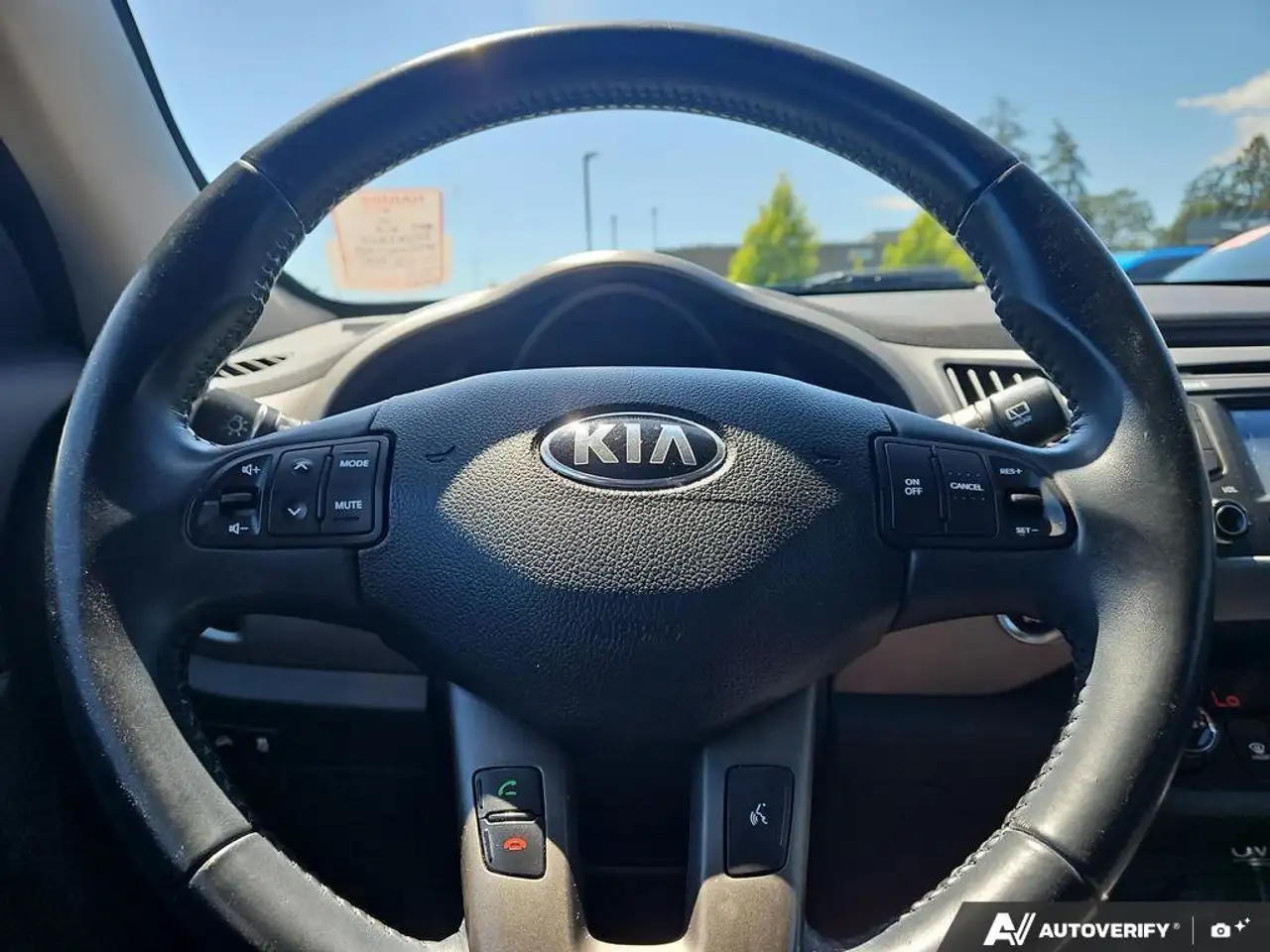 Kia Sportage снимка Kia Sportage