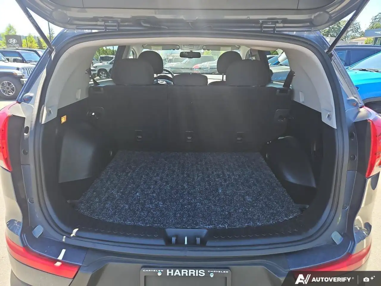 Kia Sportage снимка Kia Sportage