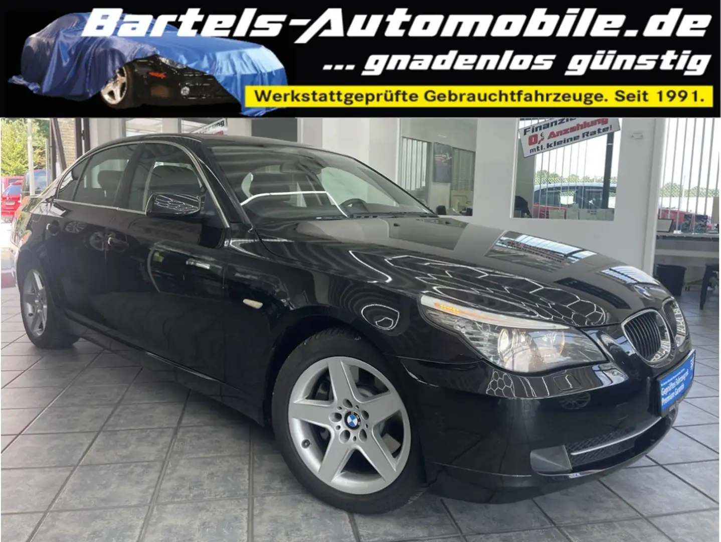 BMW 530 iA Innovation, Leder, HUD, GSHD, Navi, AHK Siyah - 1