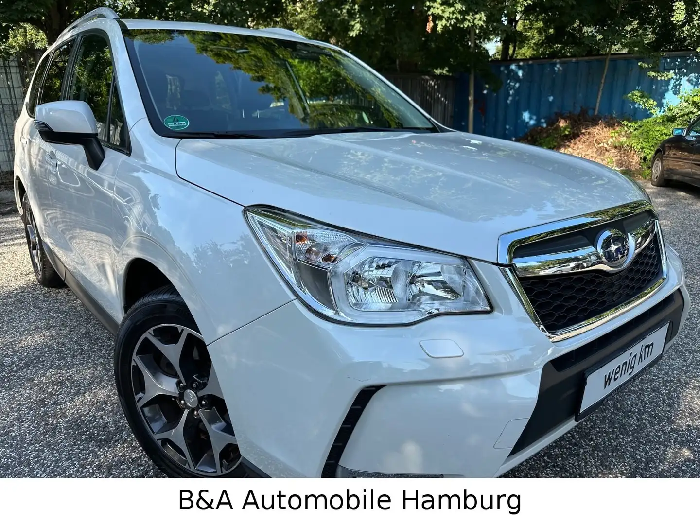 Subaru Forester 2.0D 4x4 1 Hand+Scheckheft+Wenig Km Weiß - 2