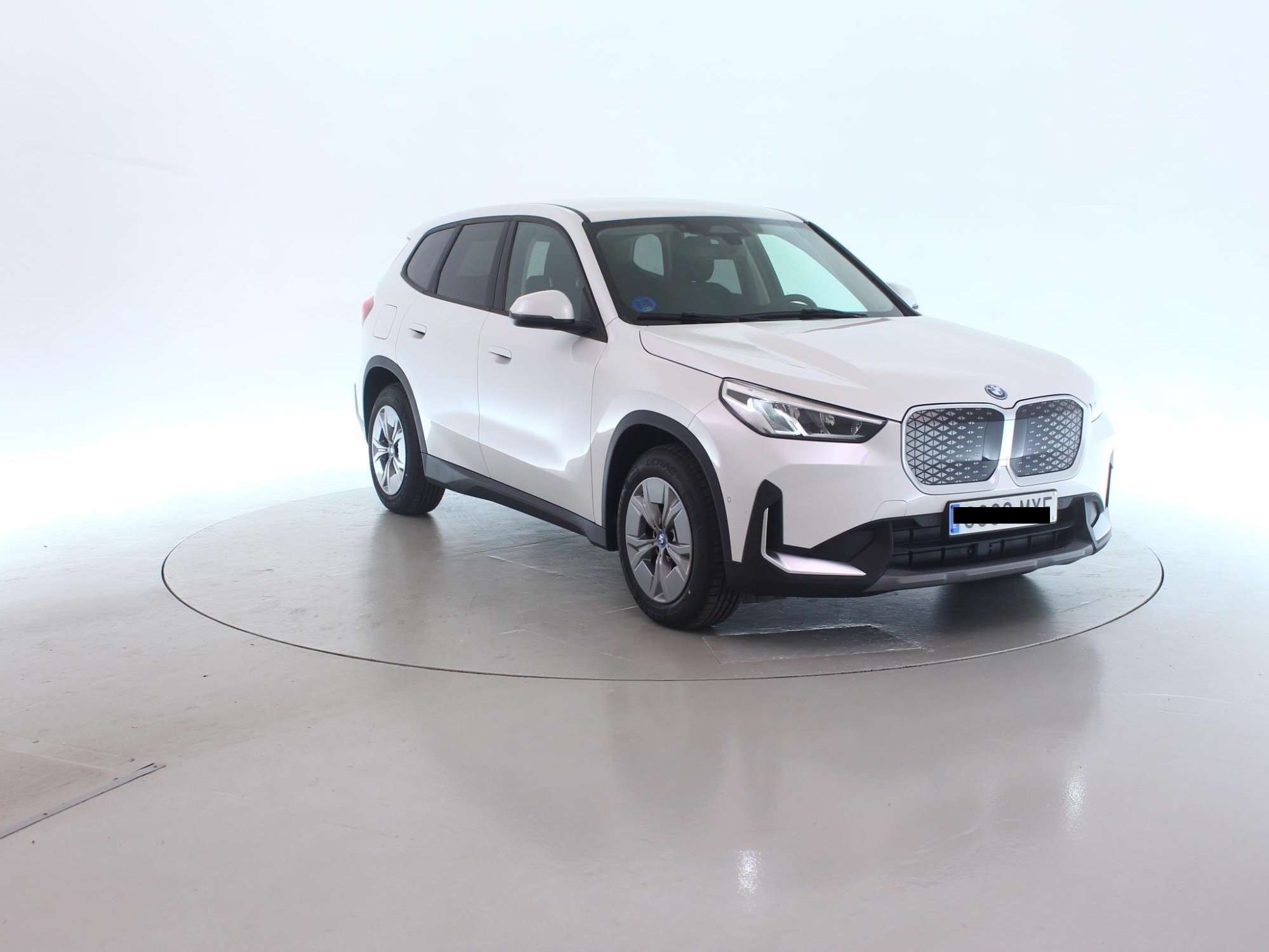Second hand Bmw Ix1 