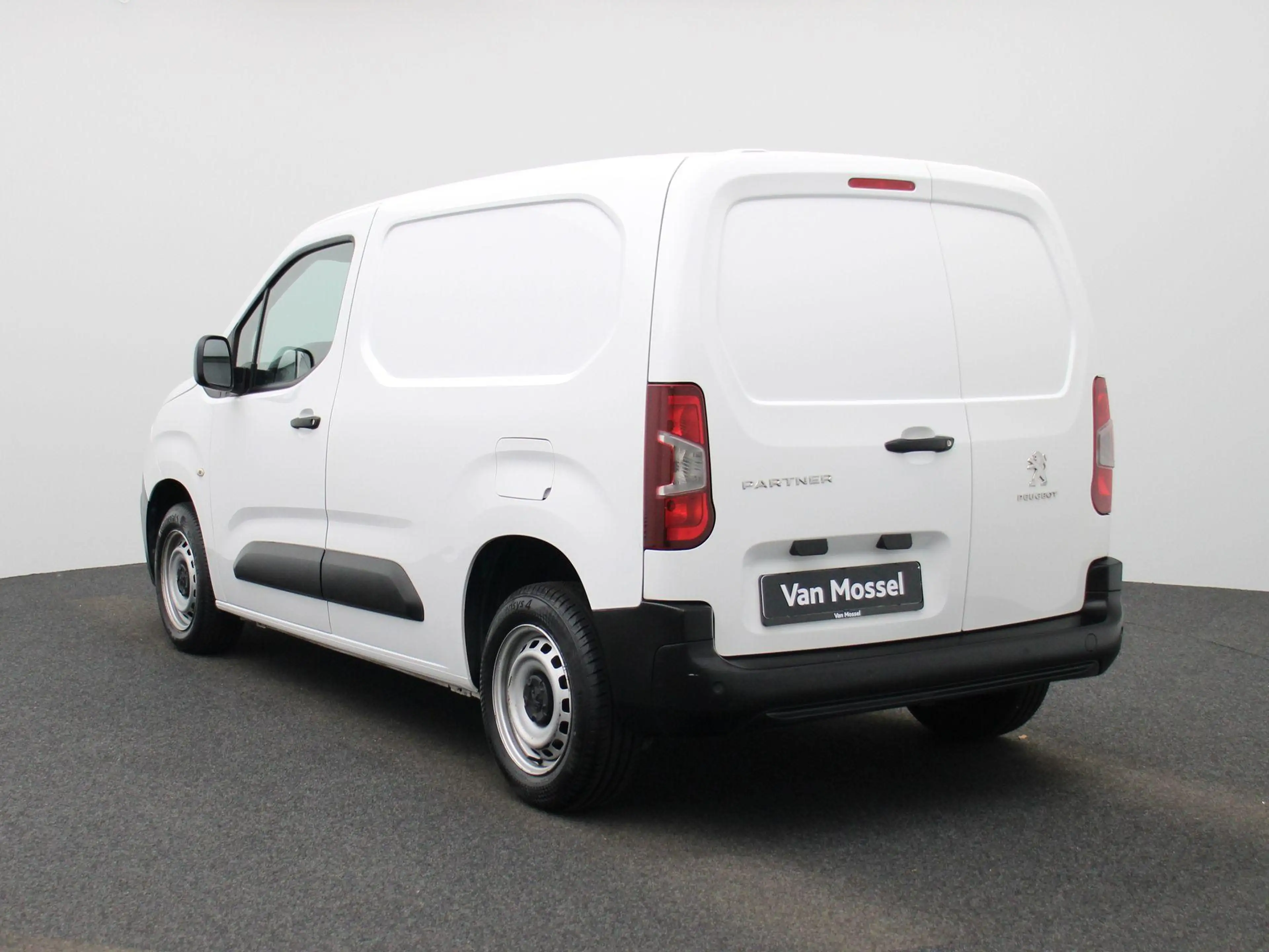 Peugeot Partner 1.5 BHDi L1 Light 75kW s/s Pro — photo 2