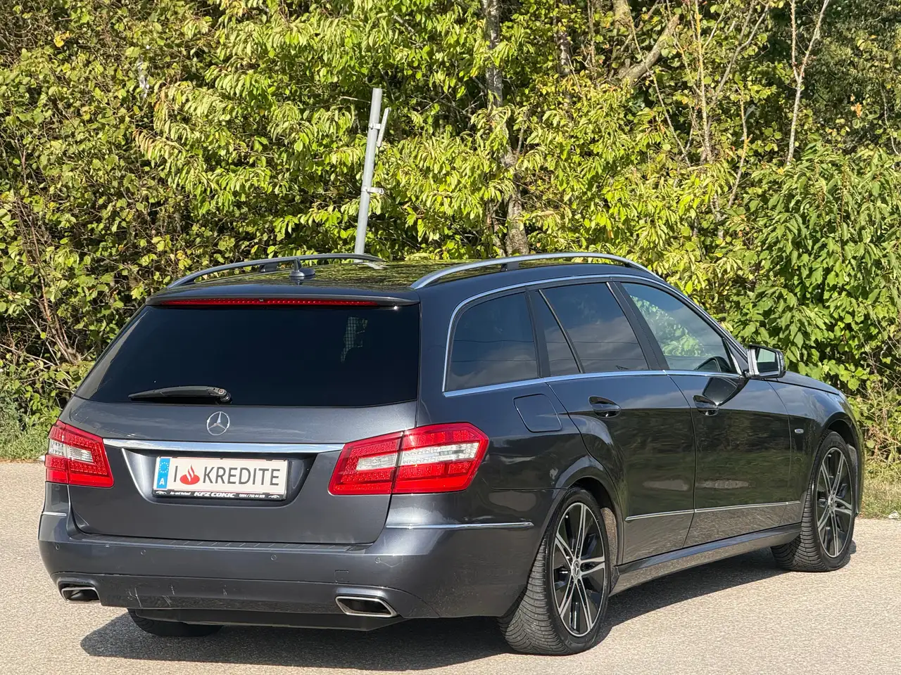Mercedes-Benz E 220 E 220 CDI BlueEfficiency – Bild 5
