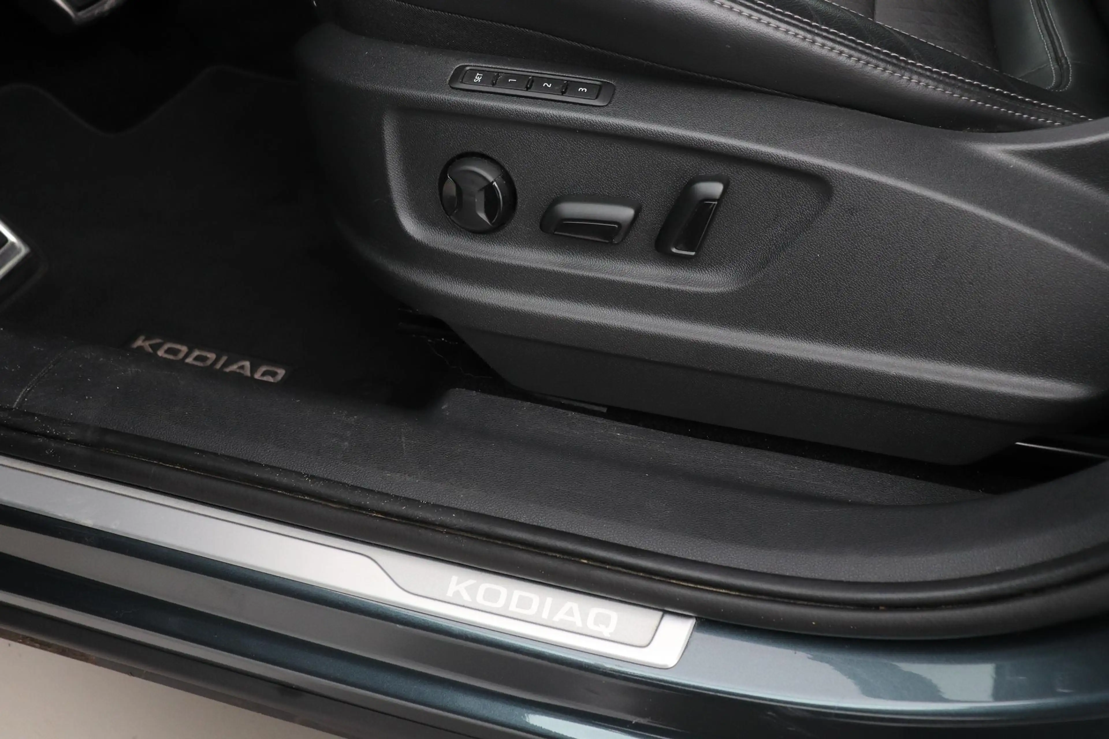 Skoda Kodiaq 1.5 TSI Business Edition Plus | Panoramadak | Trek — photo 42