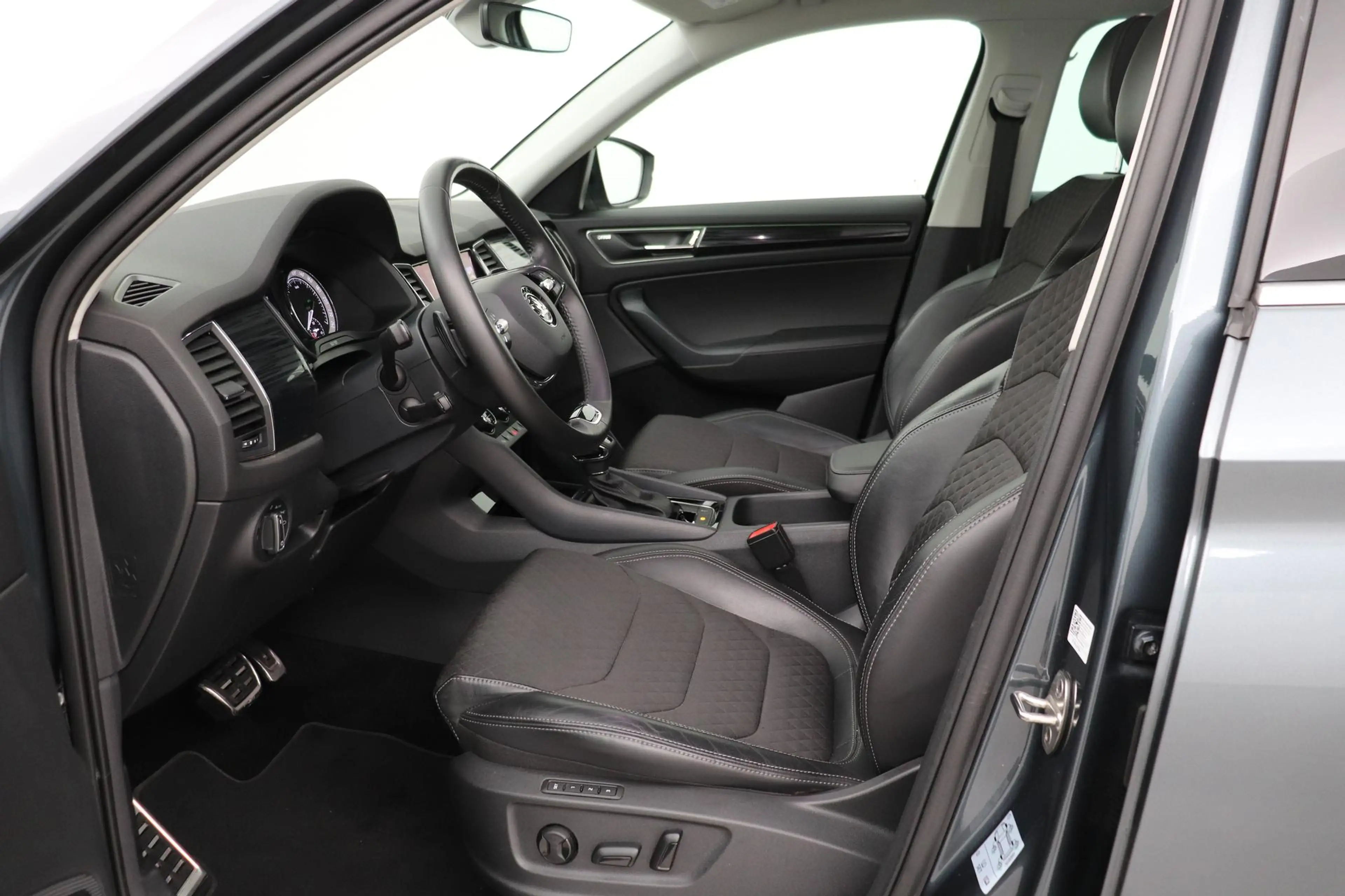 Skoda Kodiaq 1.5 TSI Business Edition Plus | Panoramadak | Trek — photo 3