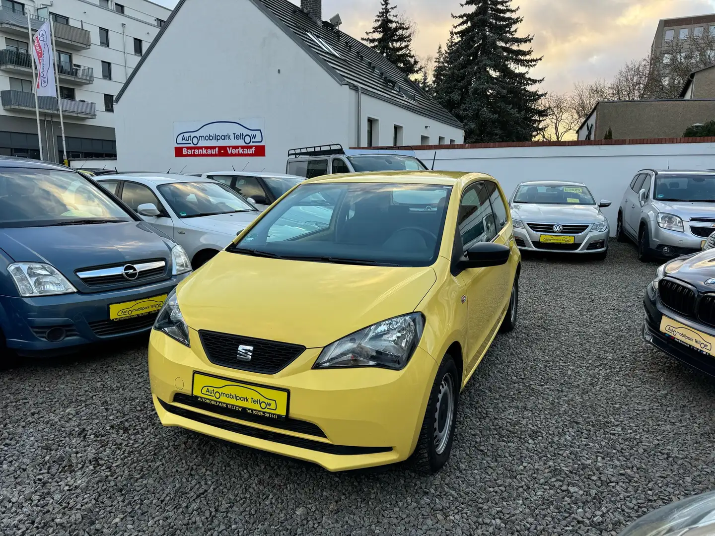 SEAT Mii Reference, *Klima + Allwetterreifen* Žlutá - 1