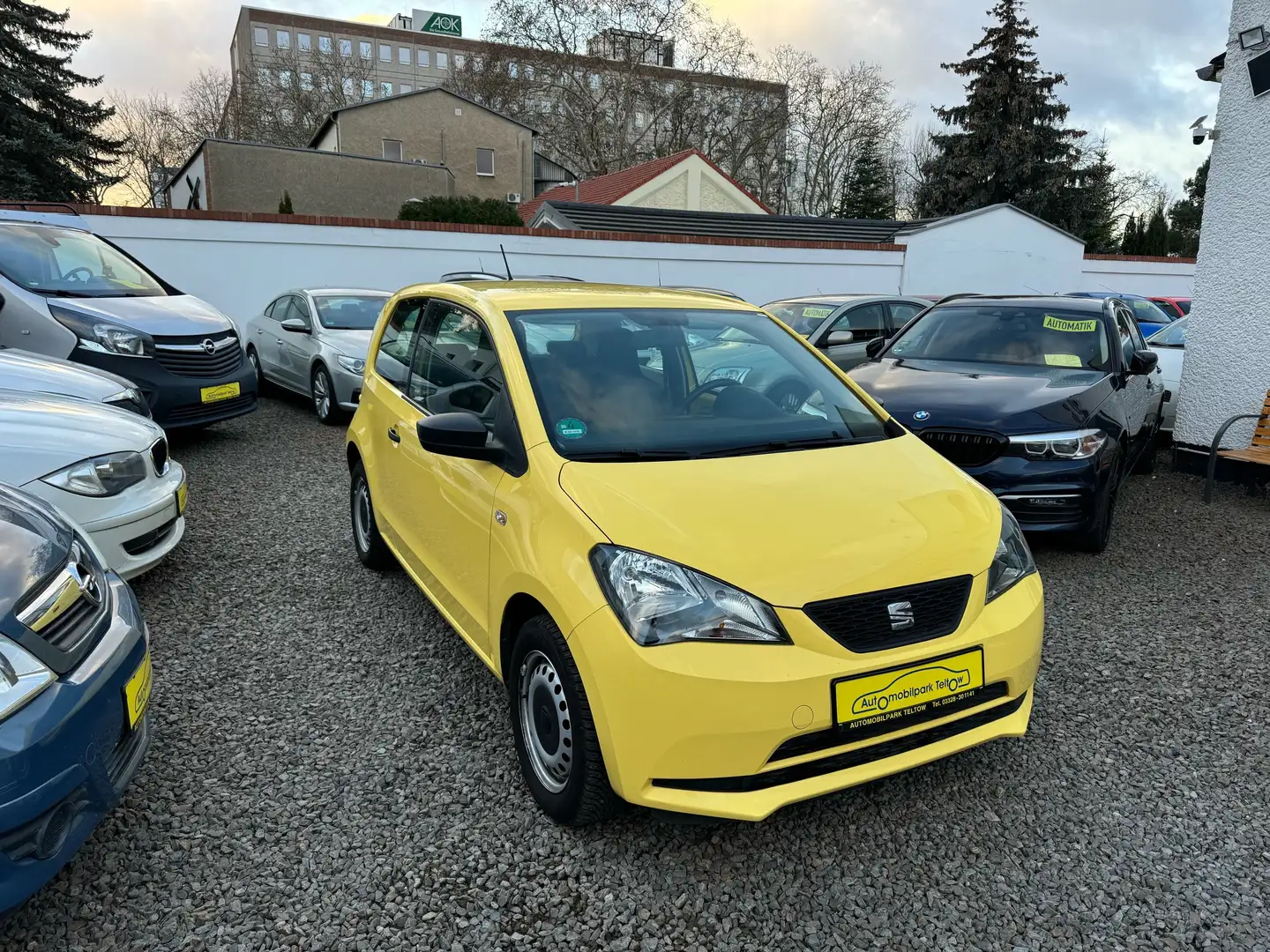 SEAT Mii Reference, *Klima + Allwetterreifen* Žlutá - 2