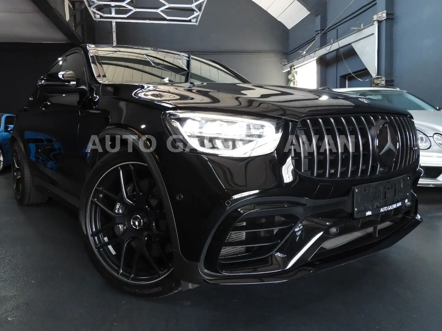 Mercedes-Benz GLC 63 AMG COUPE 4M/AERO-KIT/WIDE/BURMESTER Schwarz - 1