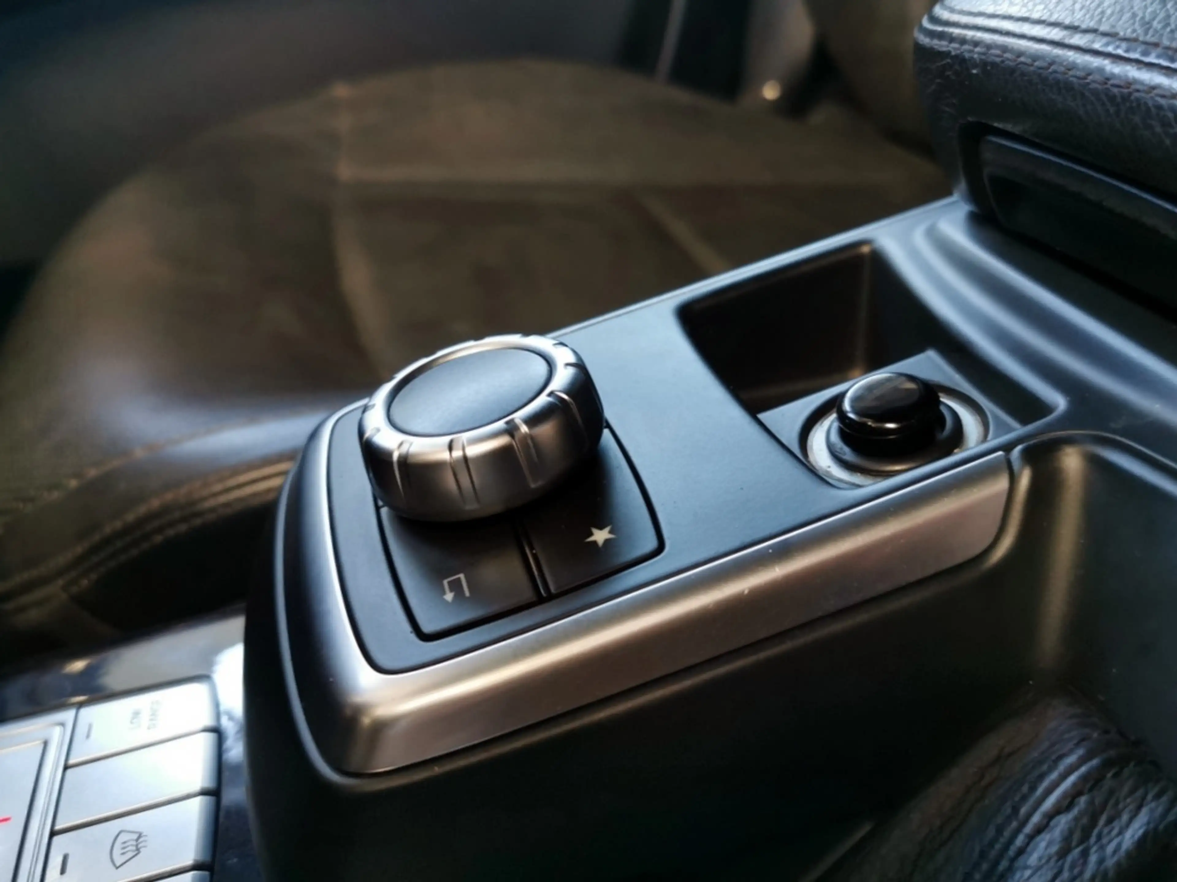 Mercedes-Benz G 350 BlueTEC COMAND ONLINE+KAMERA+AHK — photo 9