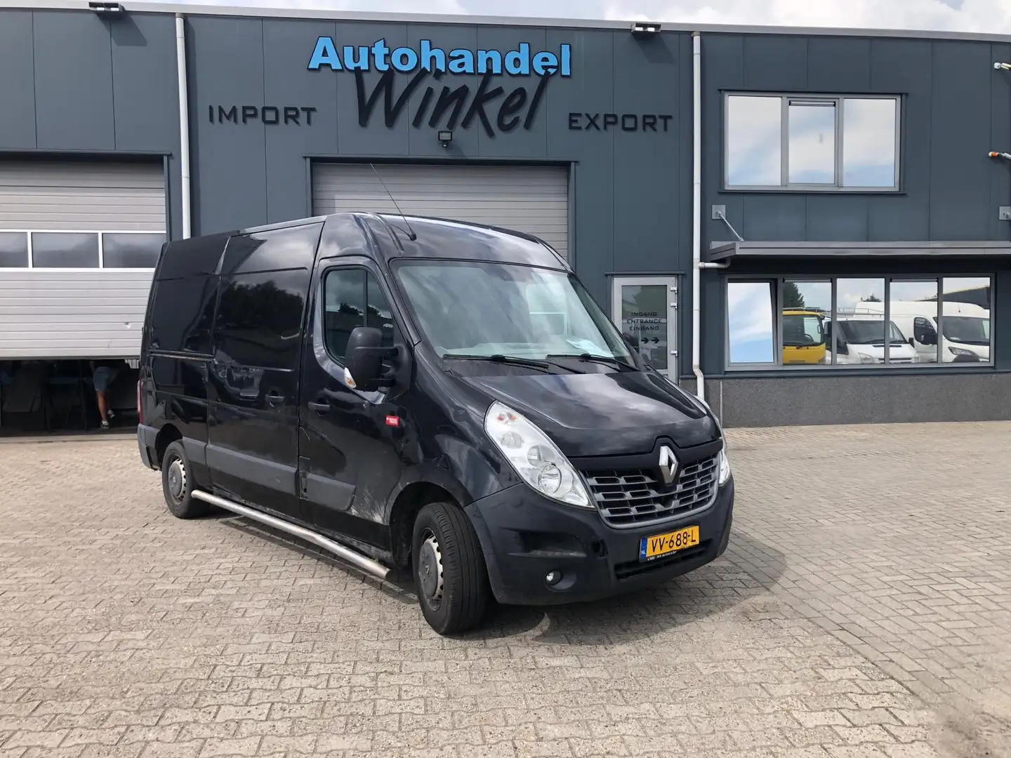 Renault Master T33 2.3 dCi L2H2 AIRCO CRUISE Schwarz - 1