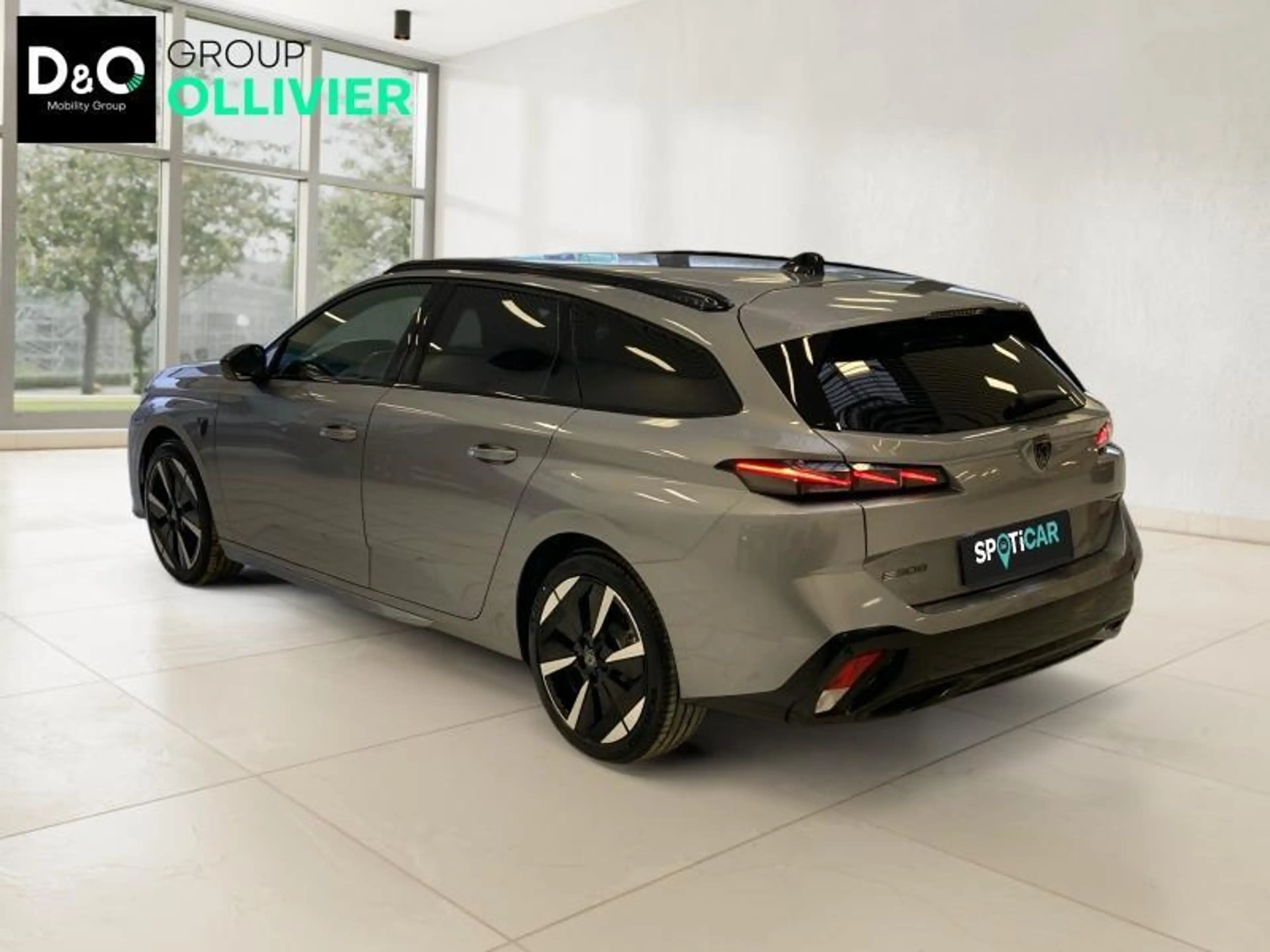 Peugeot 308 III & e- — photo 5