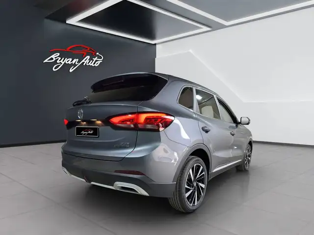 MG ZS view 5