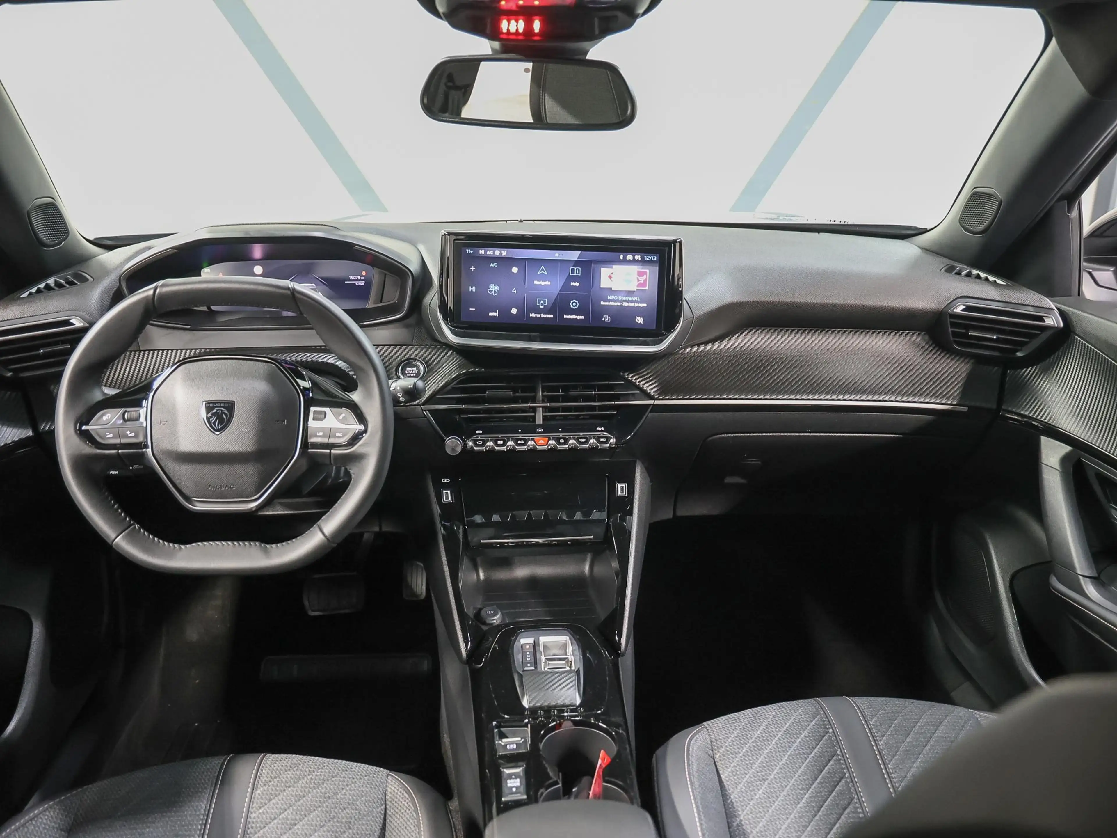 Peugeot e-2008 EV Allure 50 kWh 136PK | Accu 100%| Navigatie | 1s — photo 13