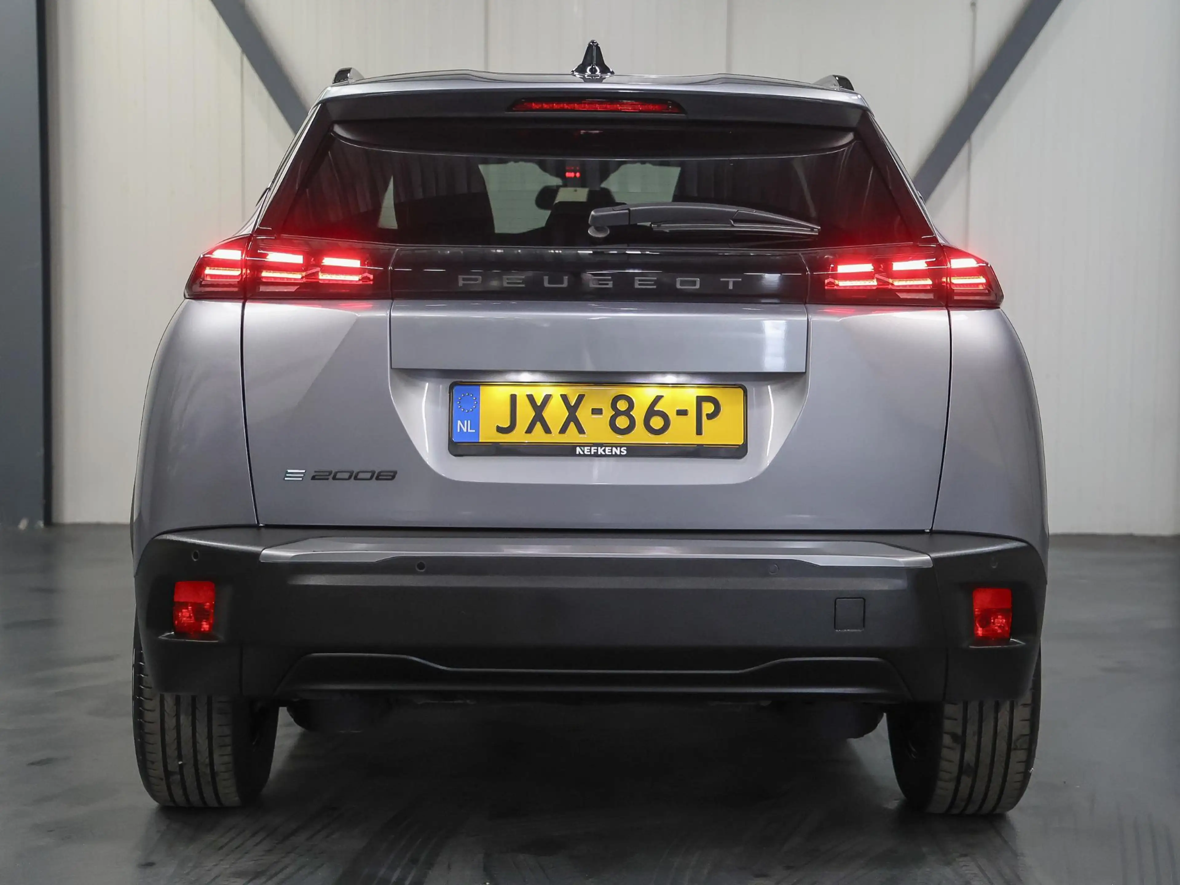 Peugeot e-2008 EV Allure 50 kWh 136PK | Accu 100%| Navigatie | 1s — photo 8