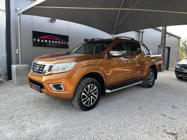 Nissan Navara NP 300 King Cab Visia 2.3 DCI 190ch Toit Ouvrant Attelage Camera 360