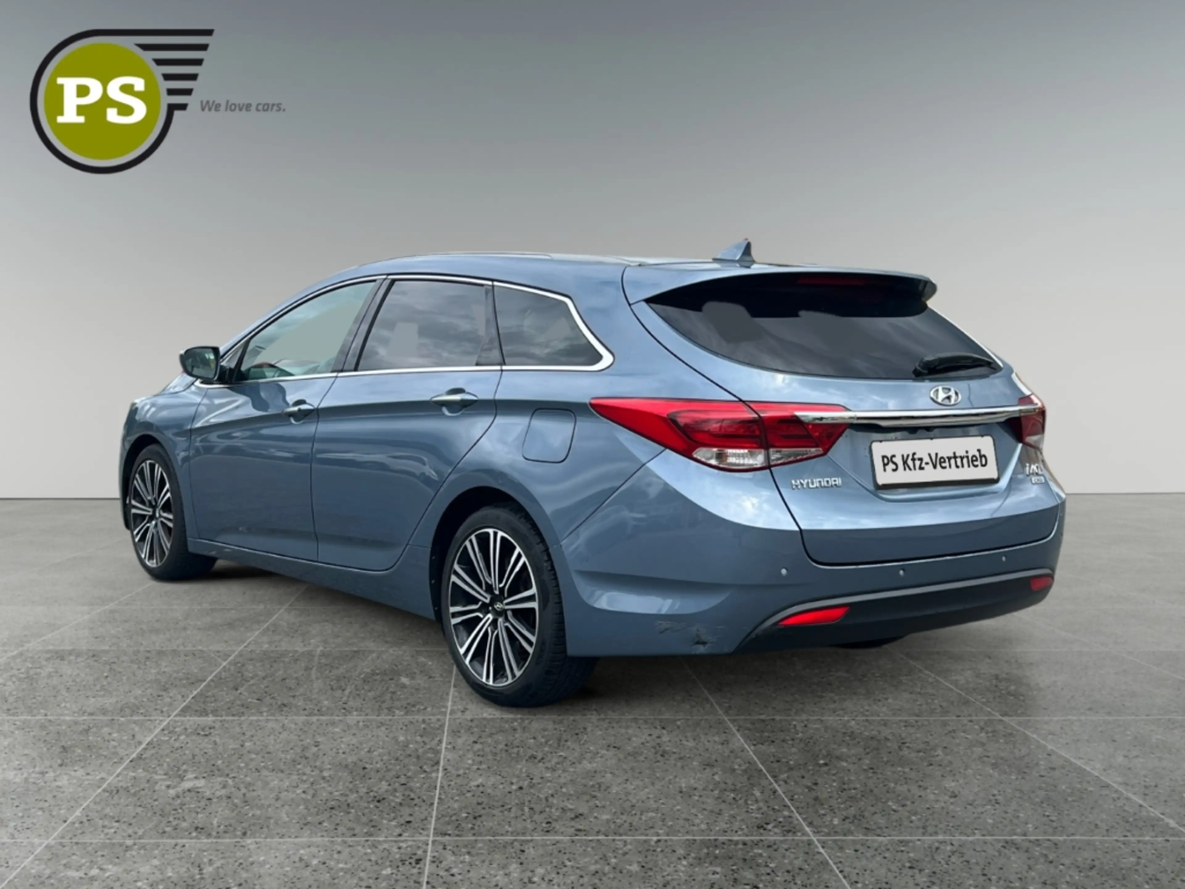 Hyundai i40 cw blue Premium 1.7 CRDi Panodach Navi — photo 8