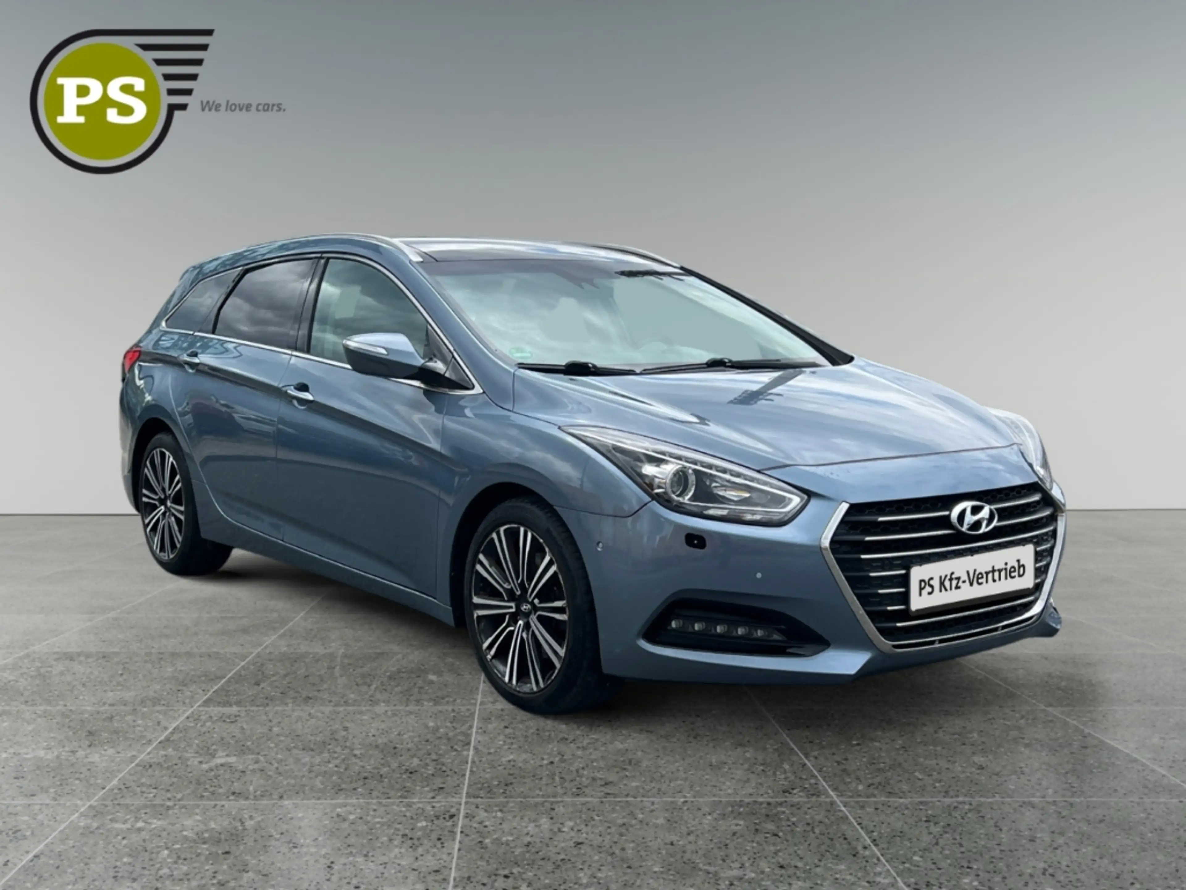 Hyundai i40 cw blue Premium 1.7 CRDi Panodach Navi — photo 7