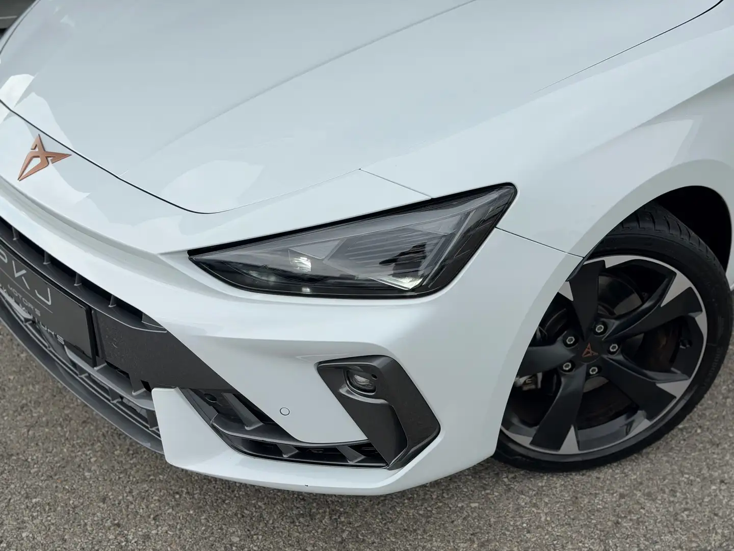 CUPRA Leon Leon 2.0 TDI  1.BESITZ Weiß - 2