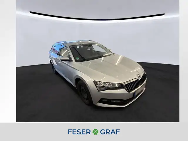 Skoda Superb Combi 2.0 TDI DSG Ambition Navi*LED*Sthzg*ACC*VC*R