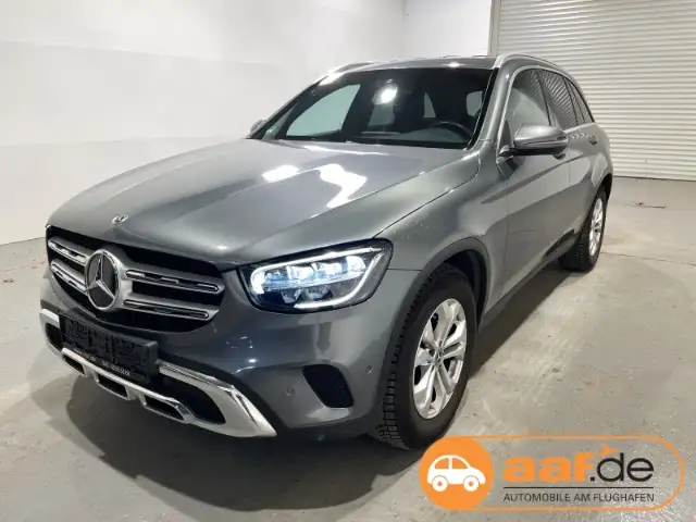 Mercedes-Benz GLC 220 d 4Matic Automatik EU6 LED ACC Navi