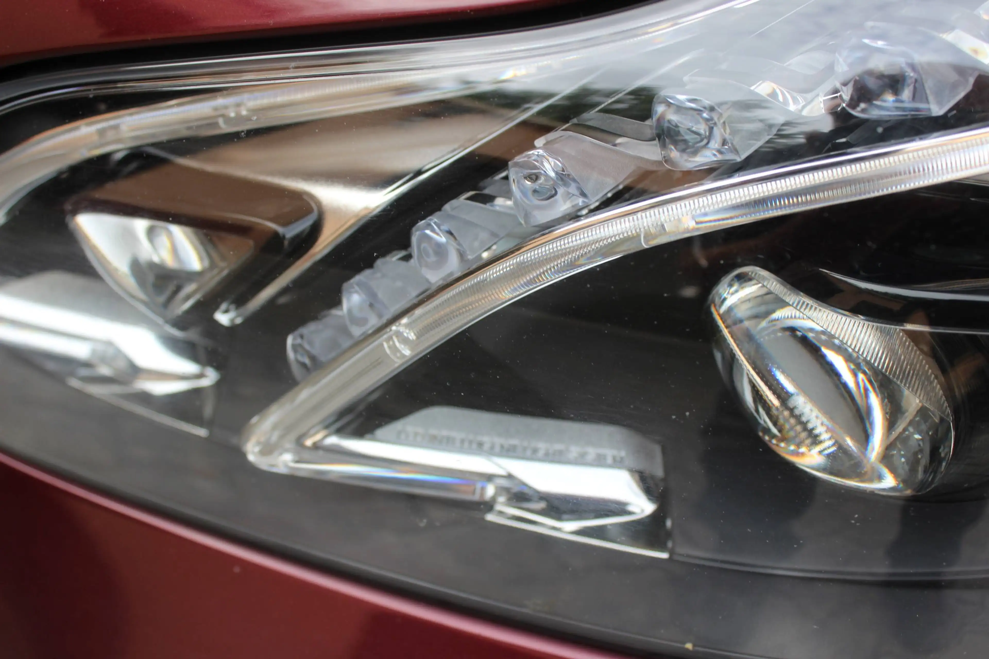 Mercedes-Benz E 250 E 250 CGI BlueEfficiency Bestattungswagen — photo 11