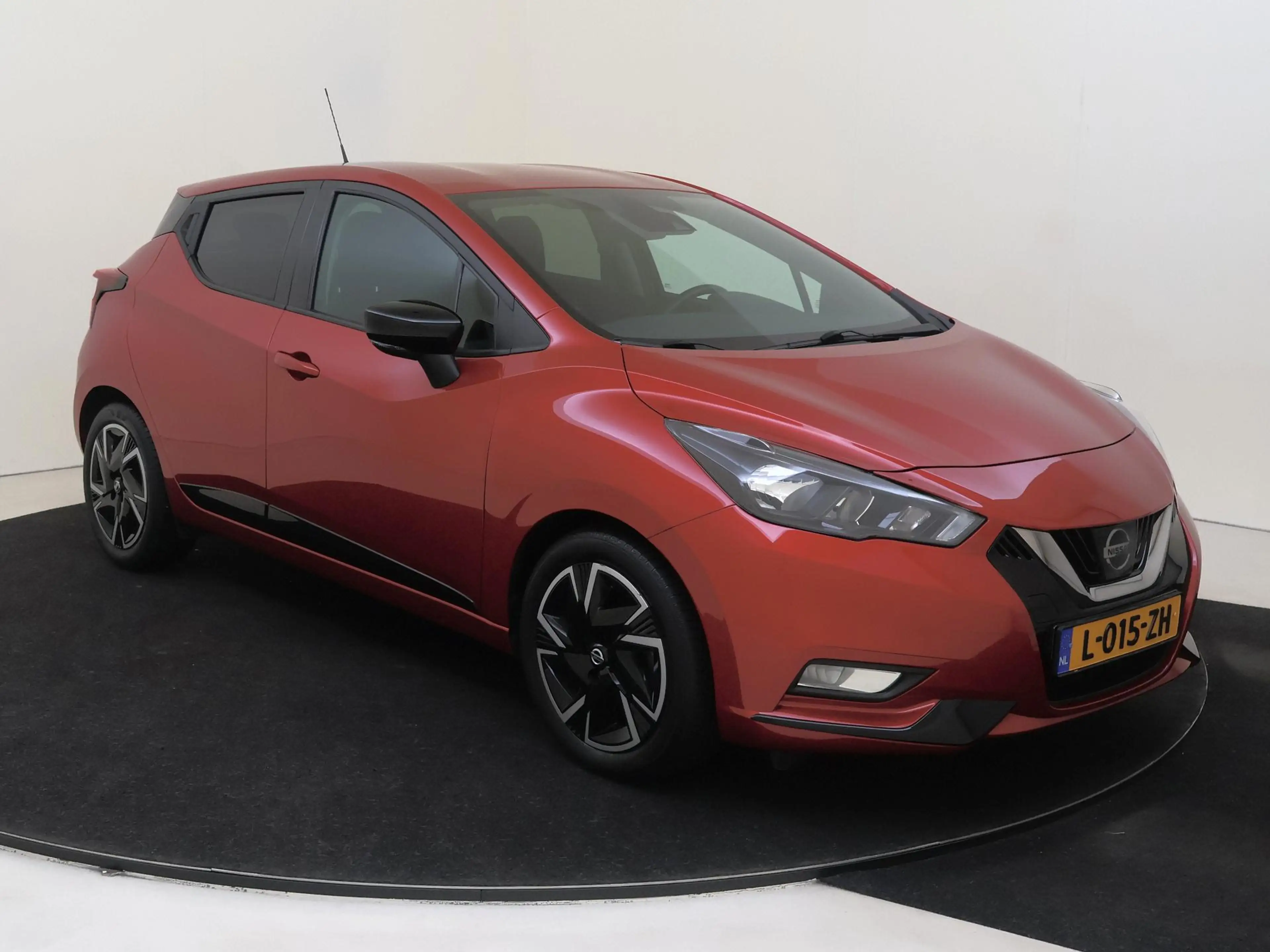 Nissan Micra 1.0 IG-T N-Design | Navigatie | Bose Audio | Parke — photo 2