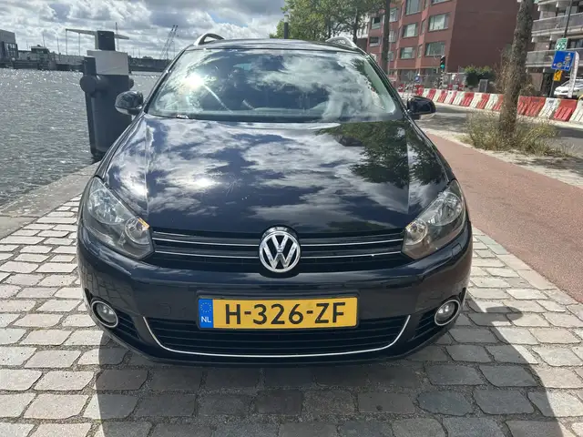 Volkswagen Golf view 22