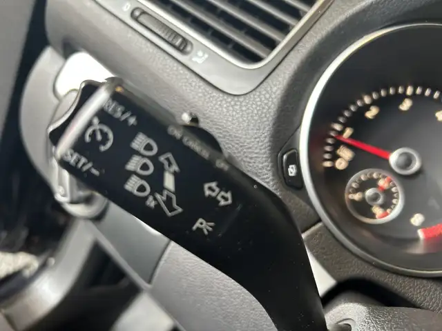 Volkswagen Golf view 15