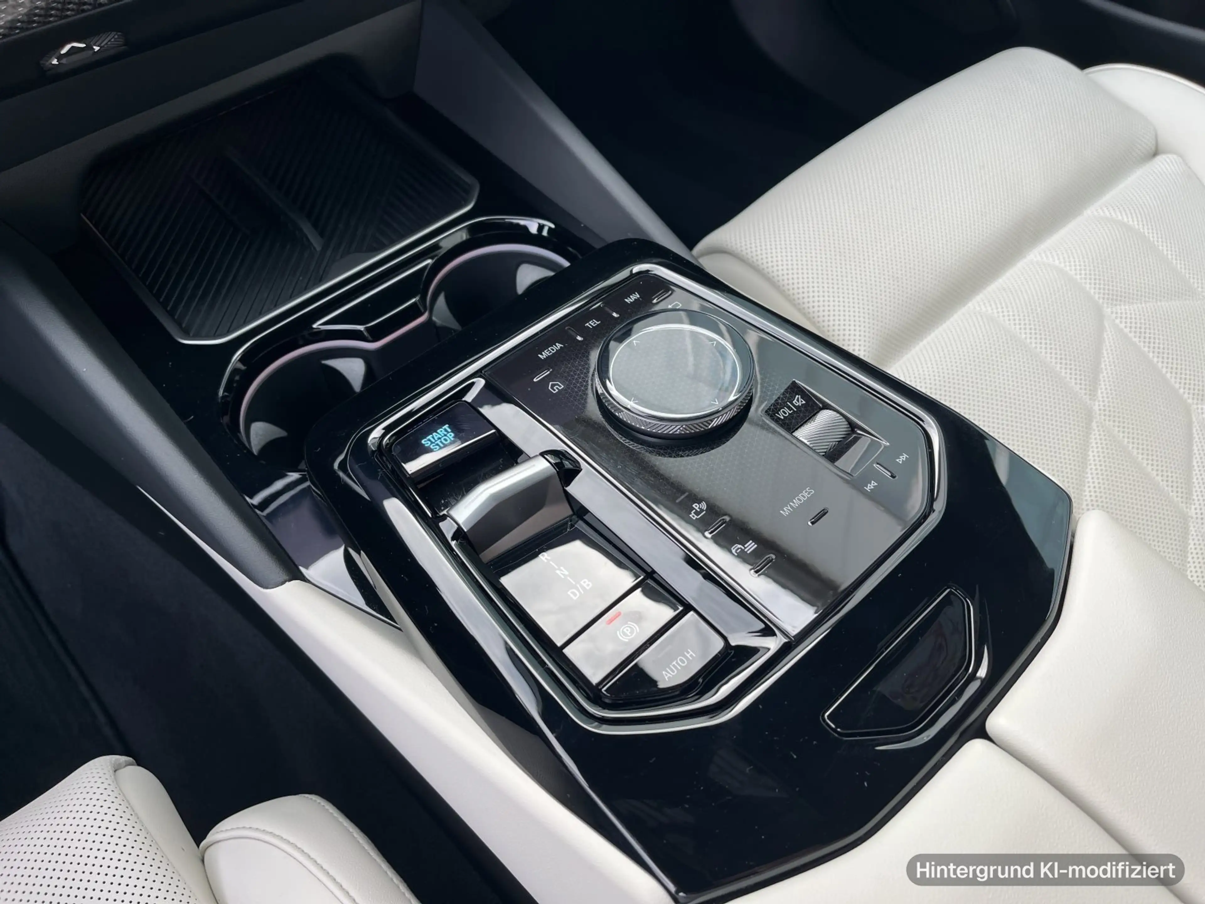 BMW i5 eDrive40 Touring — photo 14