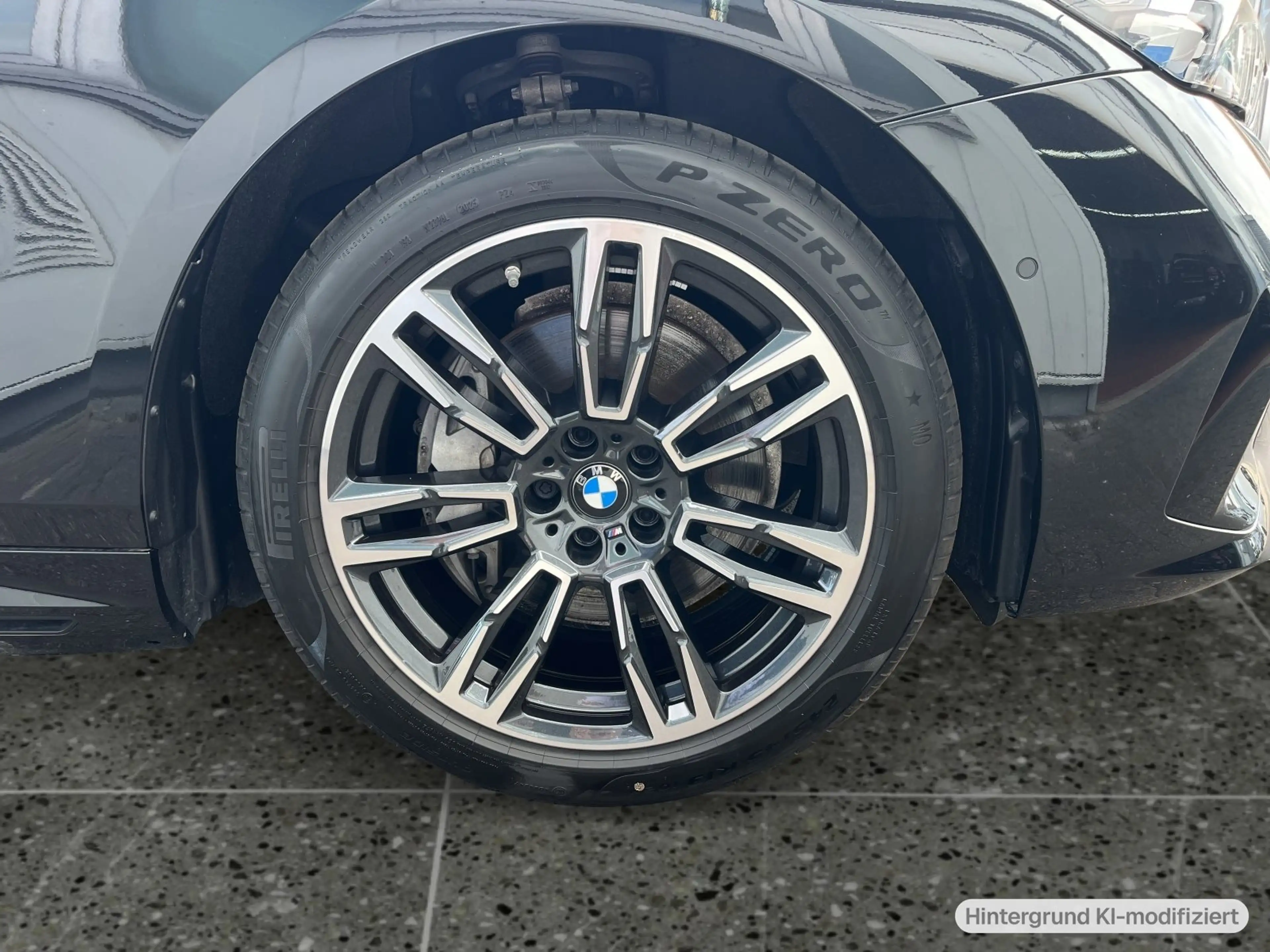BMW i5 eDrive40 Touring — photo 10