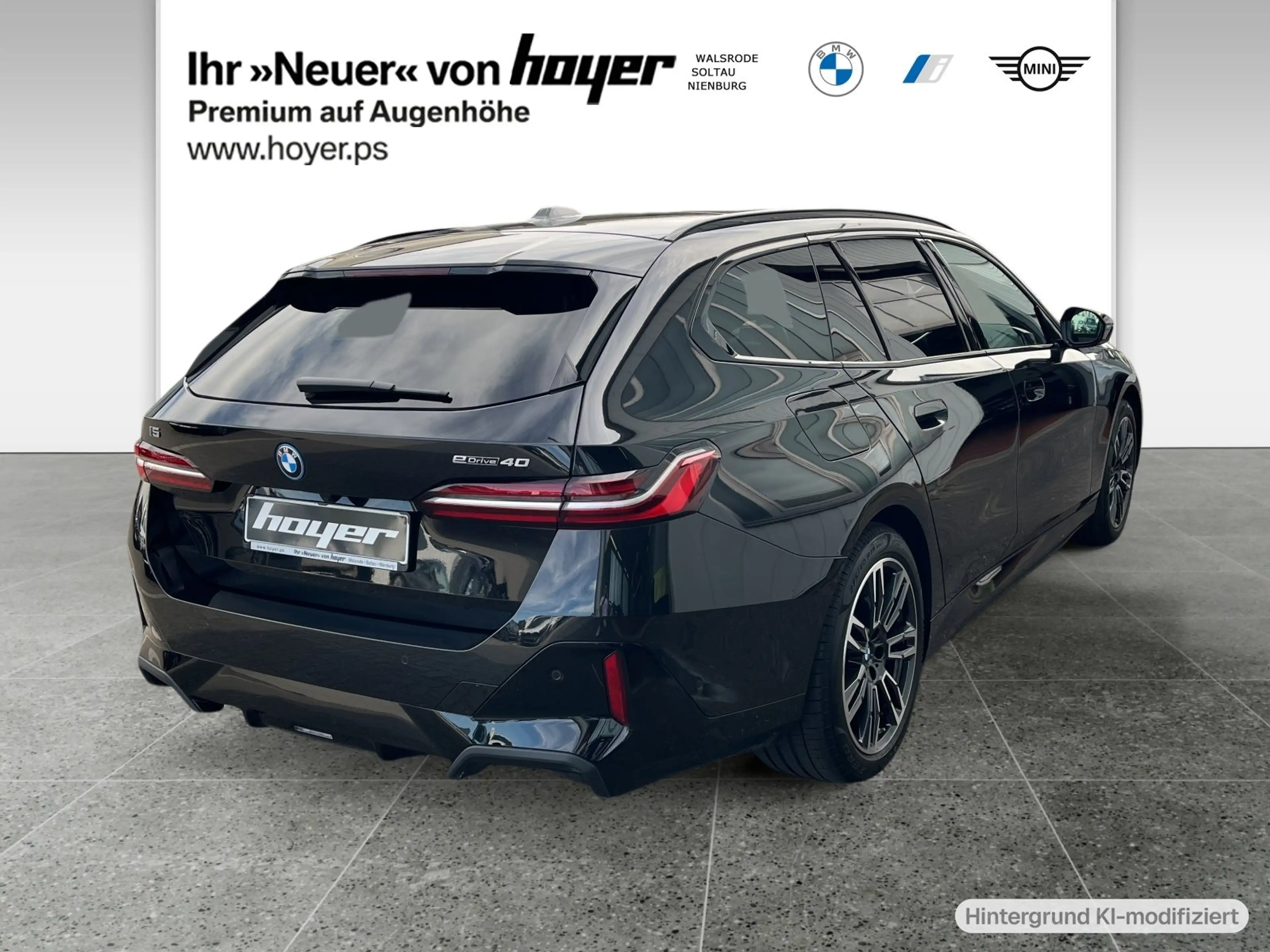 BMW i5 eDrive40 Touring — photo 2