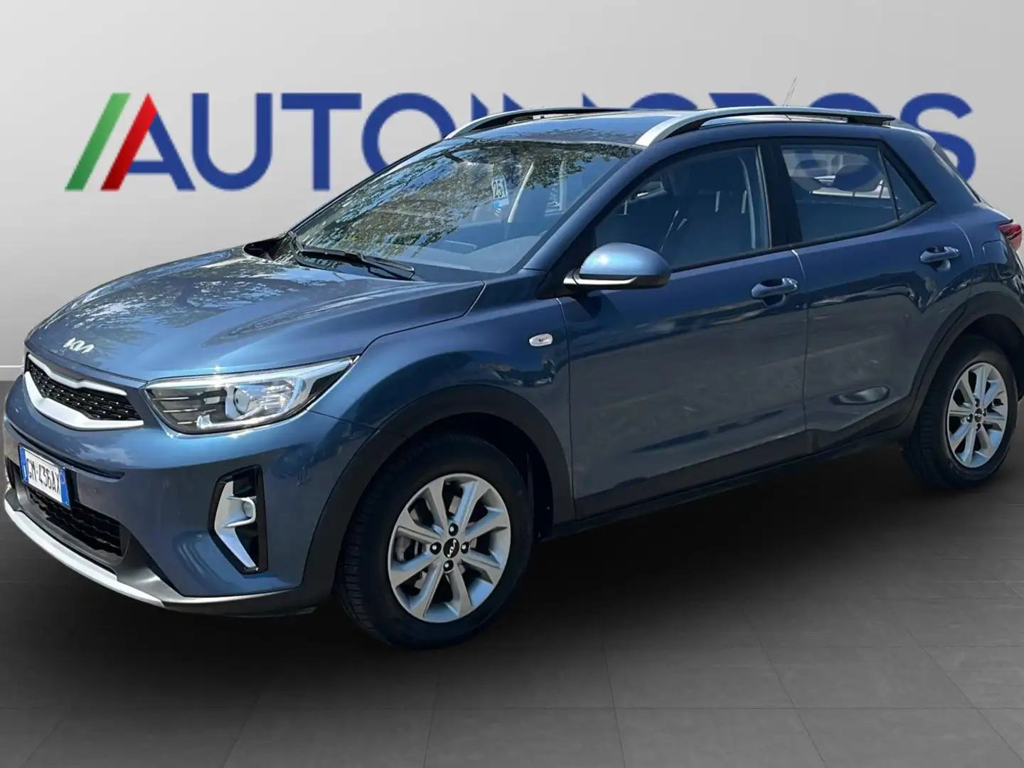 Kia Stonic 1.0 T-GDi MHEV Urban Blau - 1