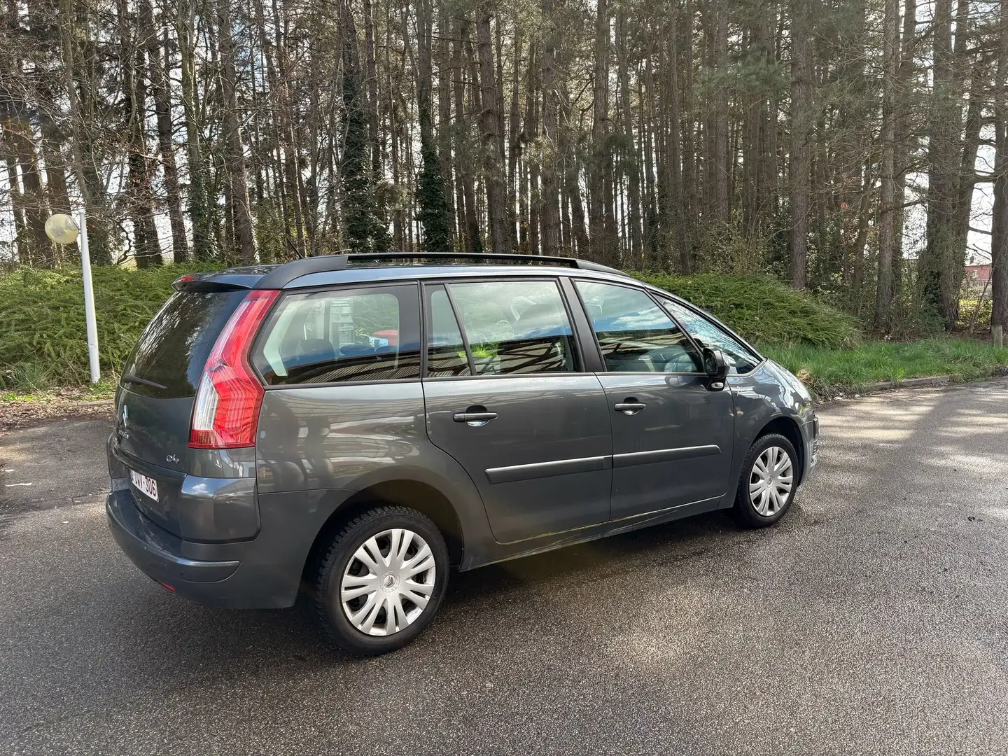 Citroen Grand C4 Picasso Grand C4 Picasso 1.6i Attraction Gris - 1