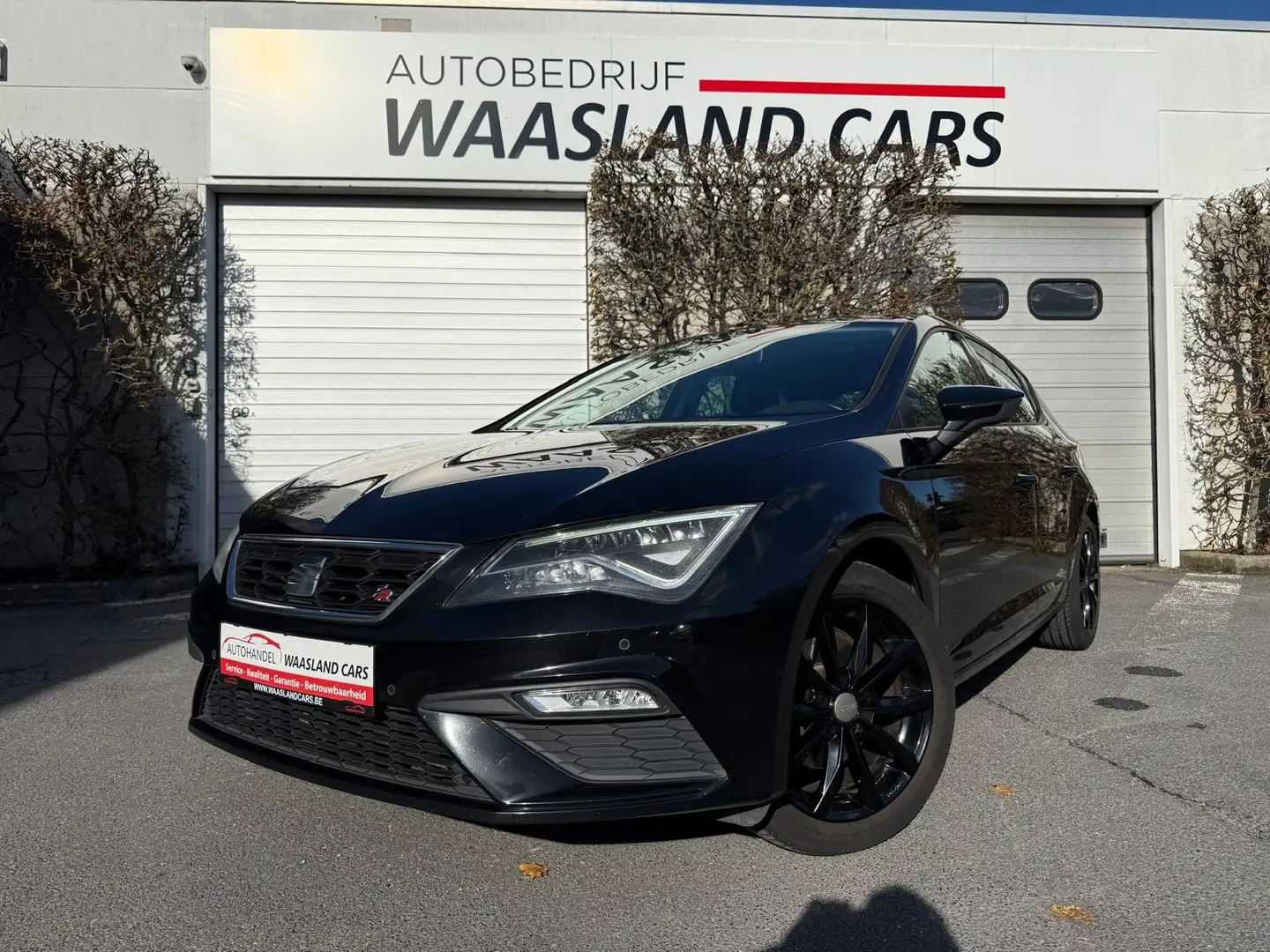 SEAT Leon Leon FR 1.4 TSI | 2017 | 126.700 Km Noir - 1