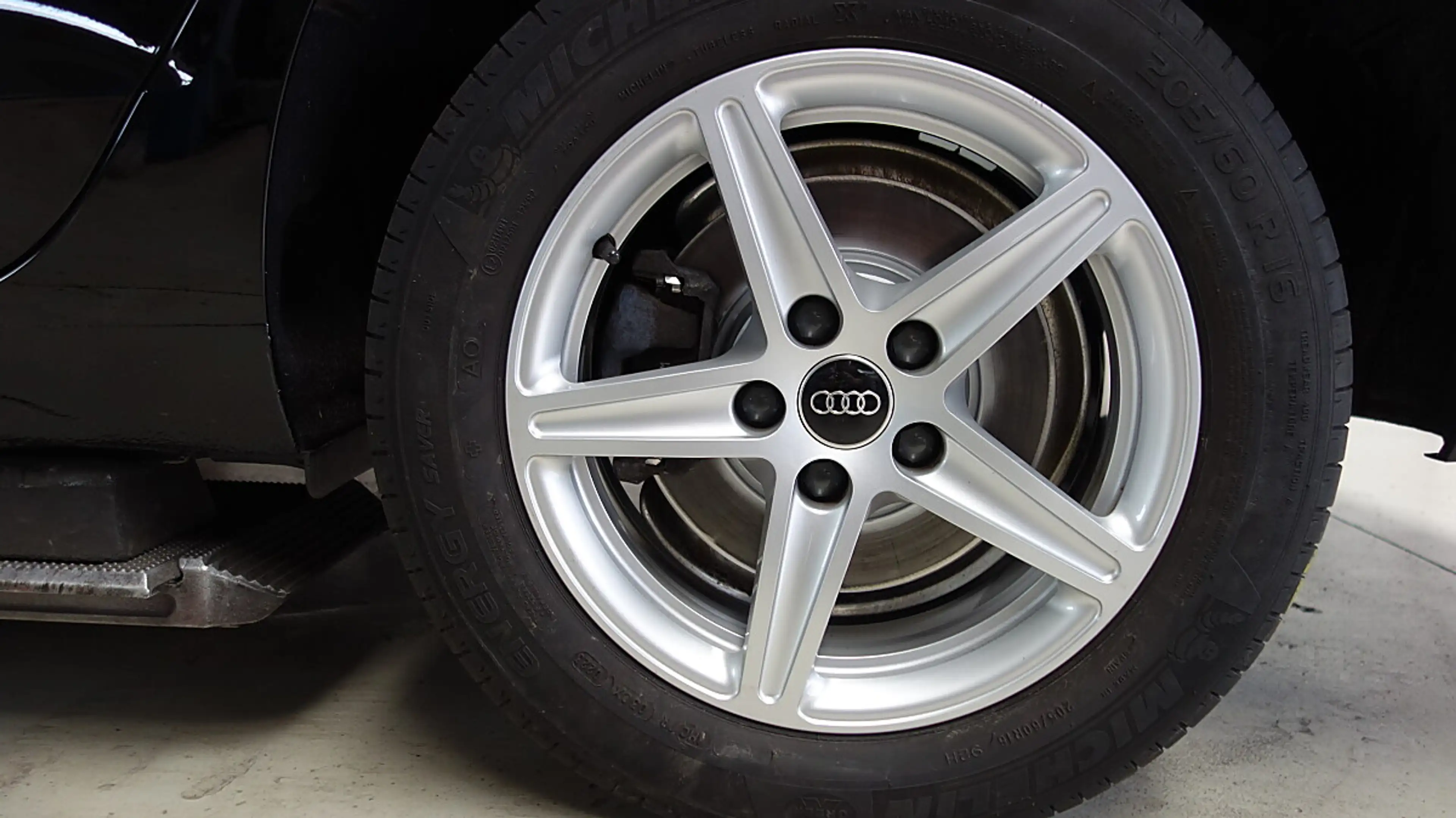 Audi A4 Avant 35 TDI S-tronic, LED, Navi, Sportsitze, R... — photo 10