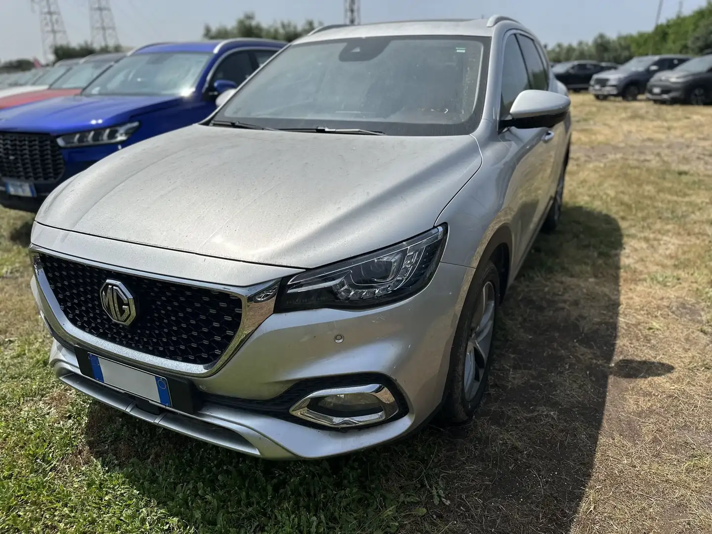 MG HS 1.5T-GDI Luxury Silver - 1